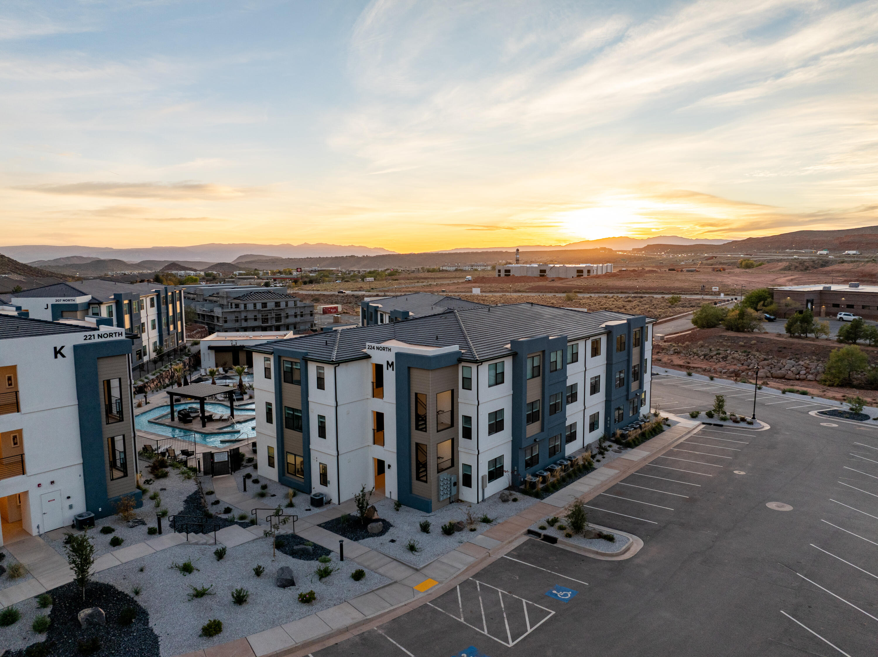 CORAL SPRINGS CONDOMINIUMS - Residential