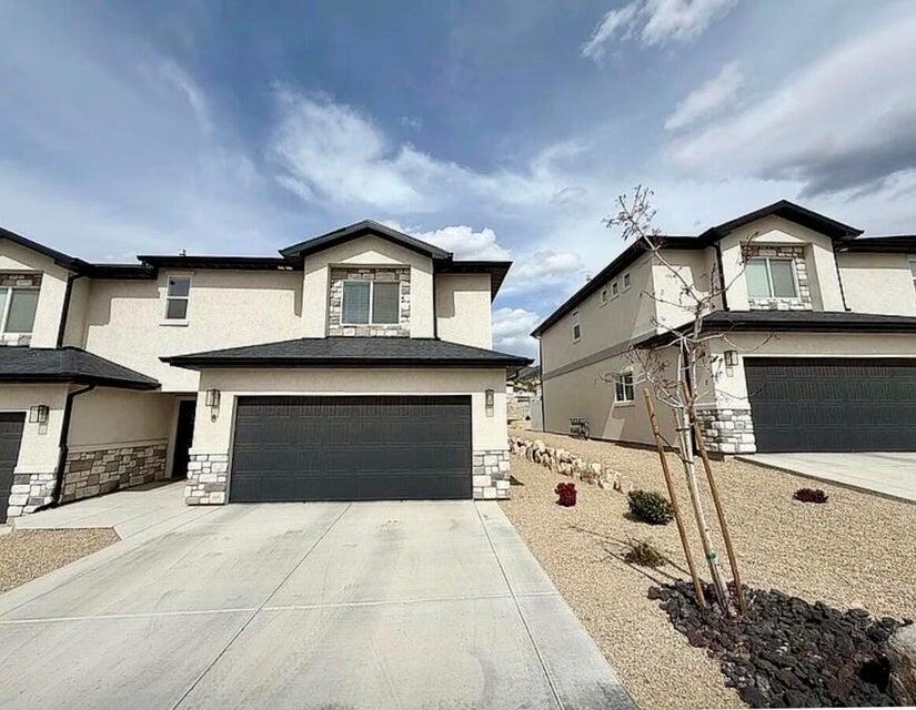 Photo 1 of 34 — 668 E Fiddlers Cove DR 8, Cedar City, UT 84721
