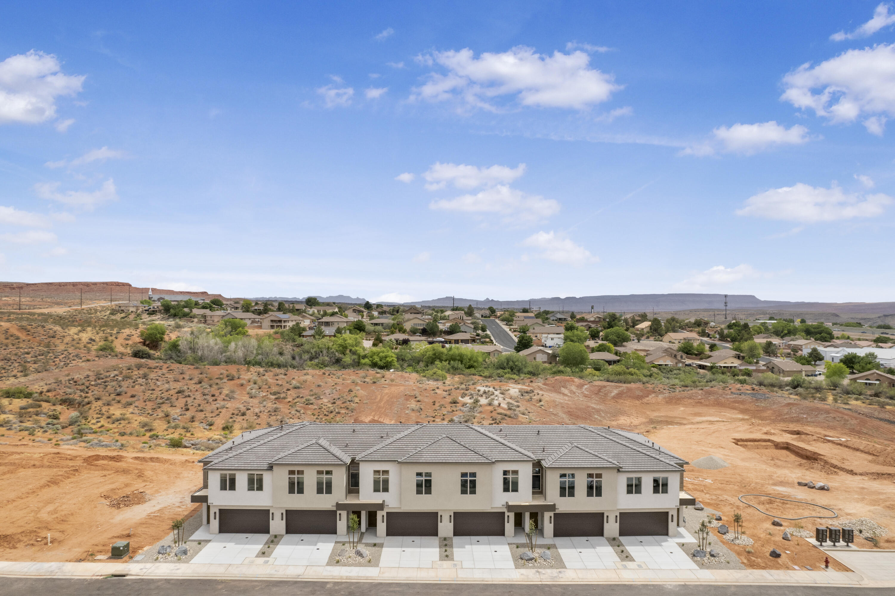 MANGATA TOWNHOMES - Residential