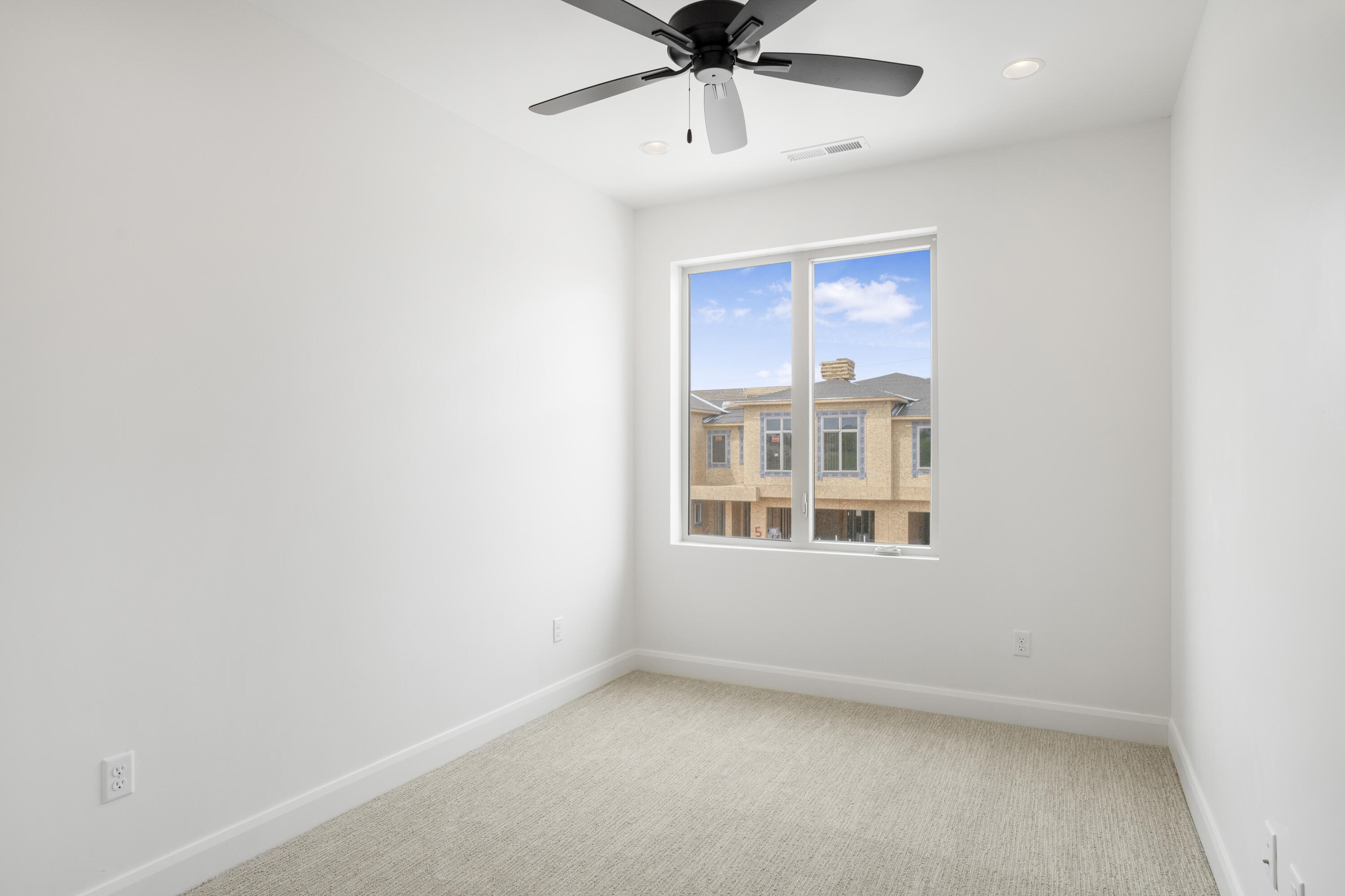 MANGATA TOWNHOMES - Residential