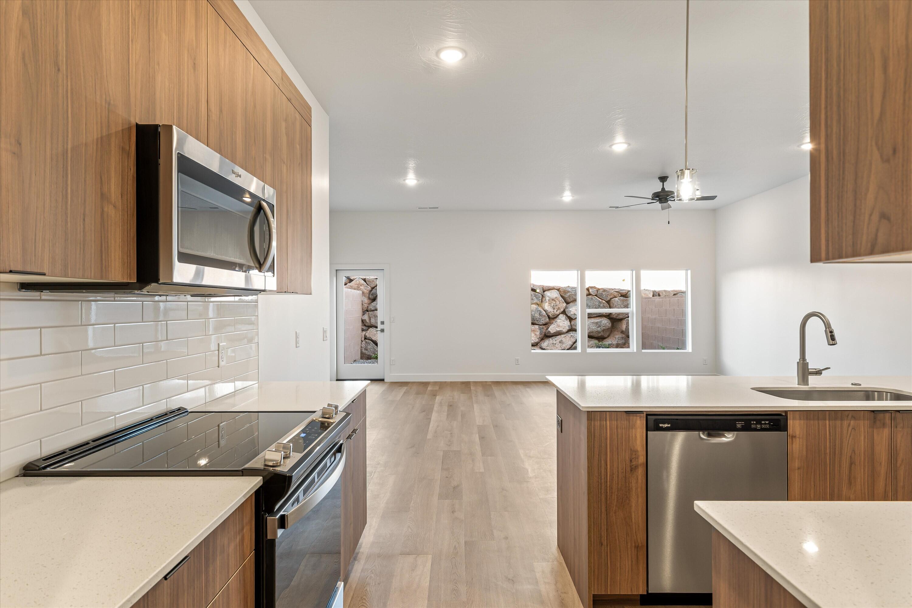 SAGE VILLAS - Residential