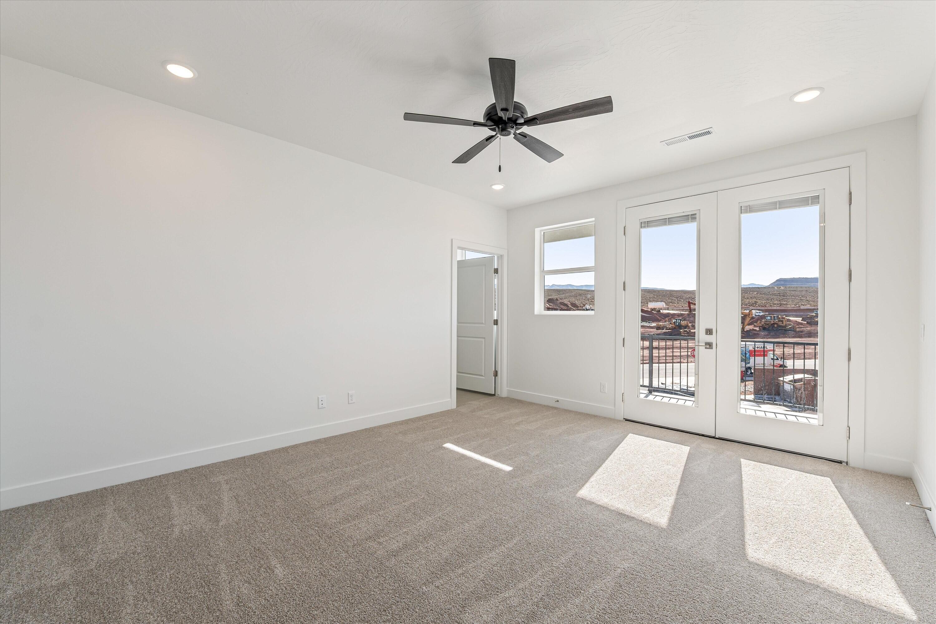 SAGE VILLAS - Residential