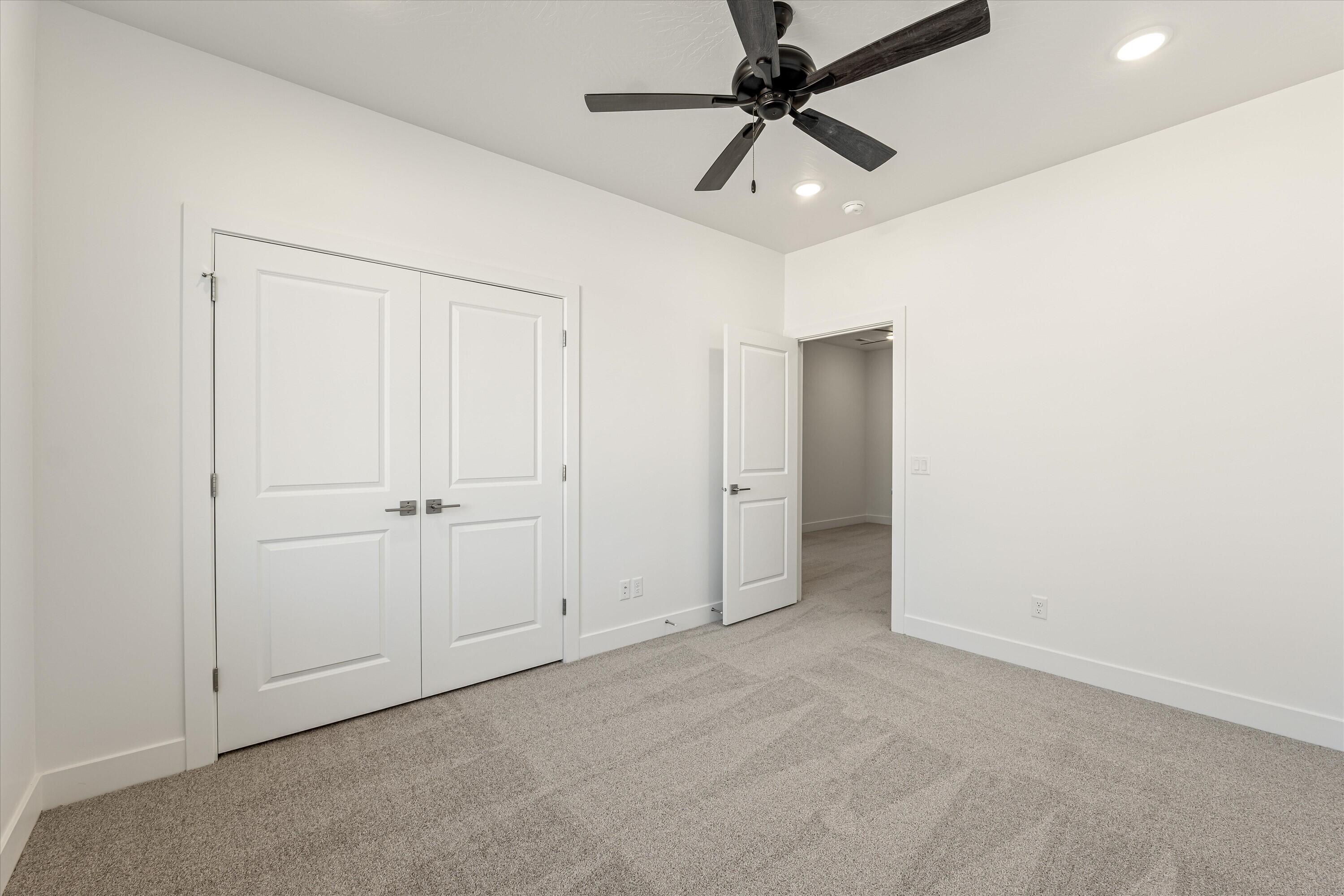 SAGE VILLAS - Residential