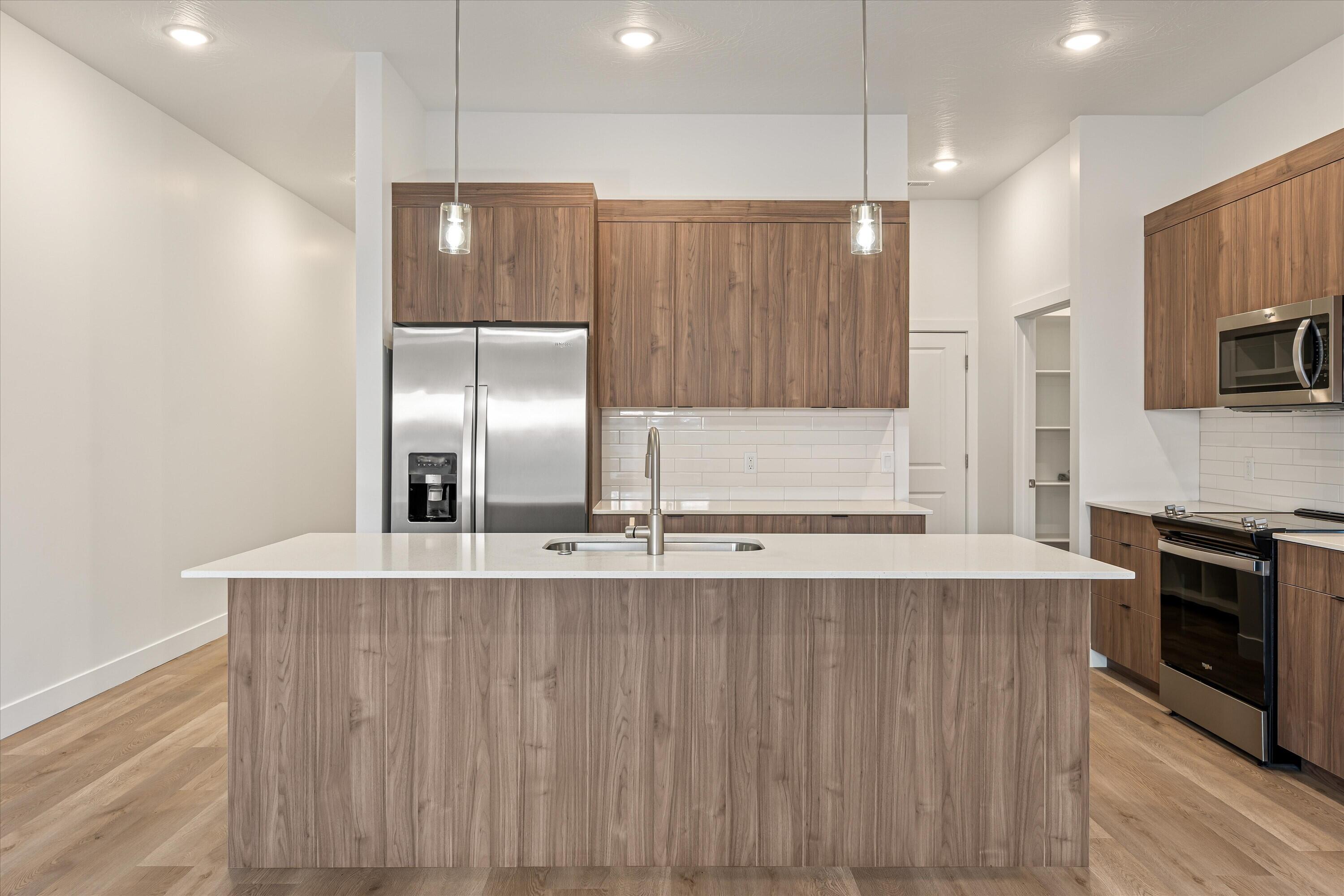 SAGE VILLAS - Residential