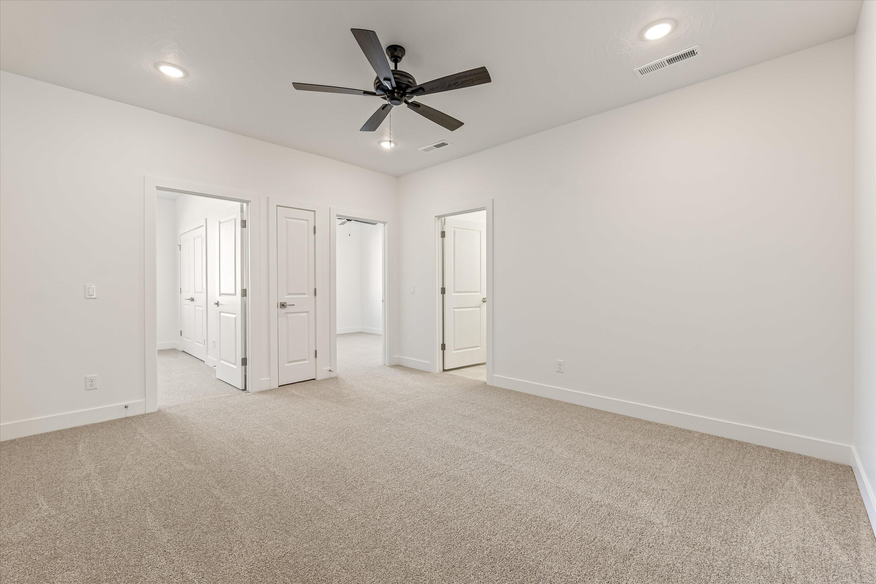 SAGE VILLAS - Residential