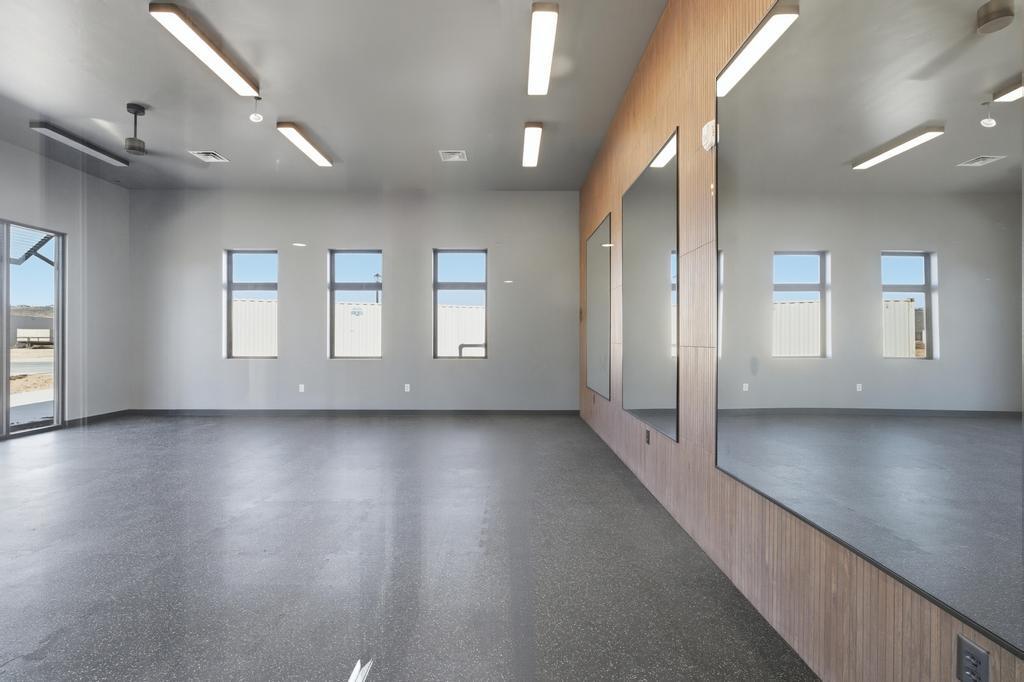 ISLAND AT CORAL CANYON - Residential