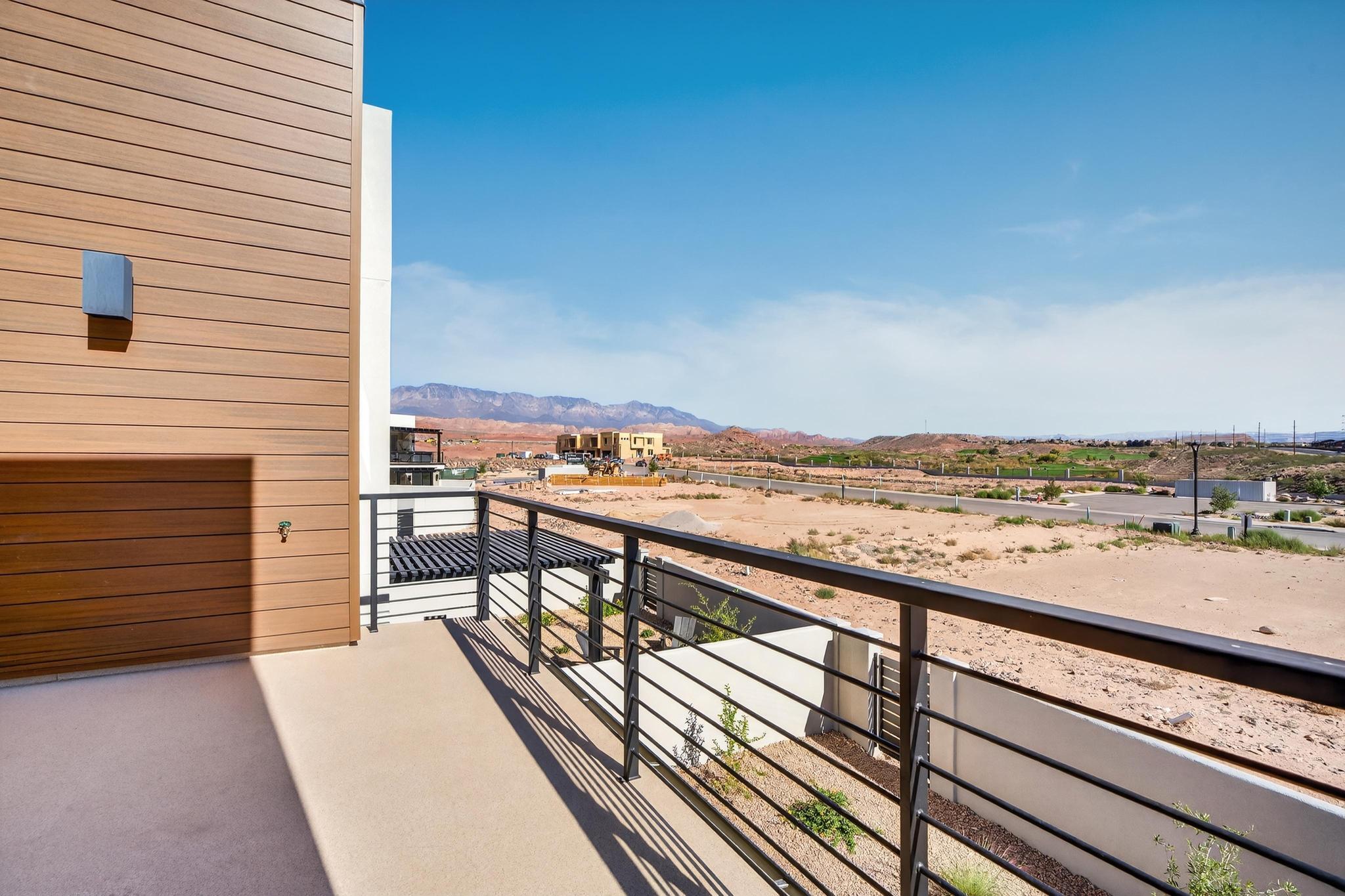 ISLAND AT CORAL CANYON - Residential