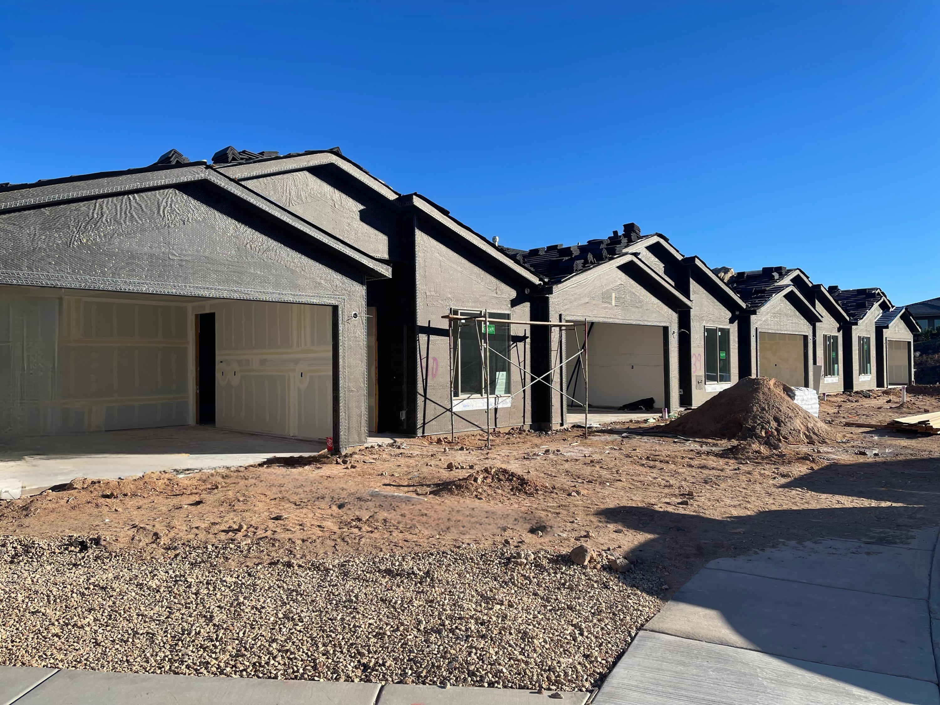 HURRICANE VIEWS - Residential