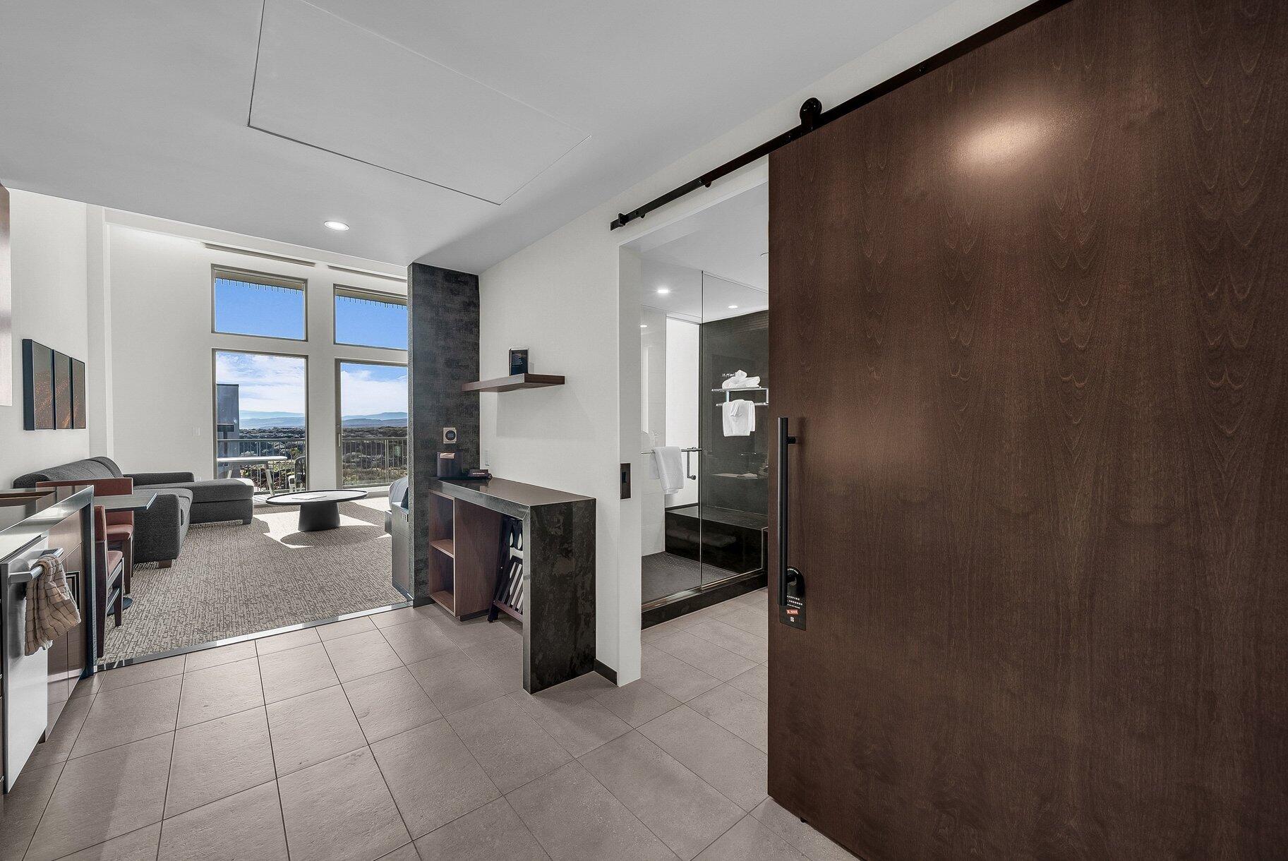 BLACK DESERT RESORT - Residential