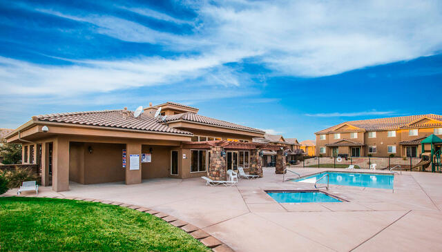 COTTAGES AT FOSSIL HILLS - Residential