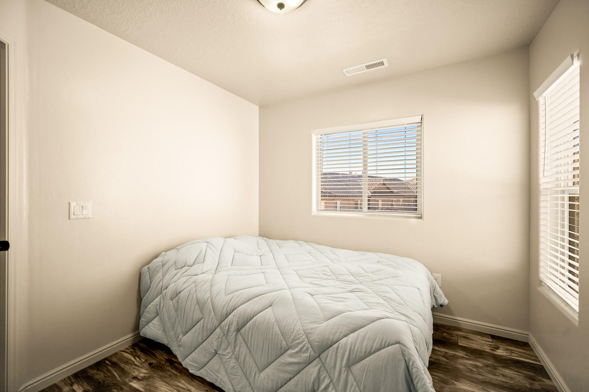 COTTAGES AT FOSSIL HILLS - Residential