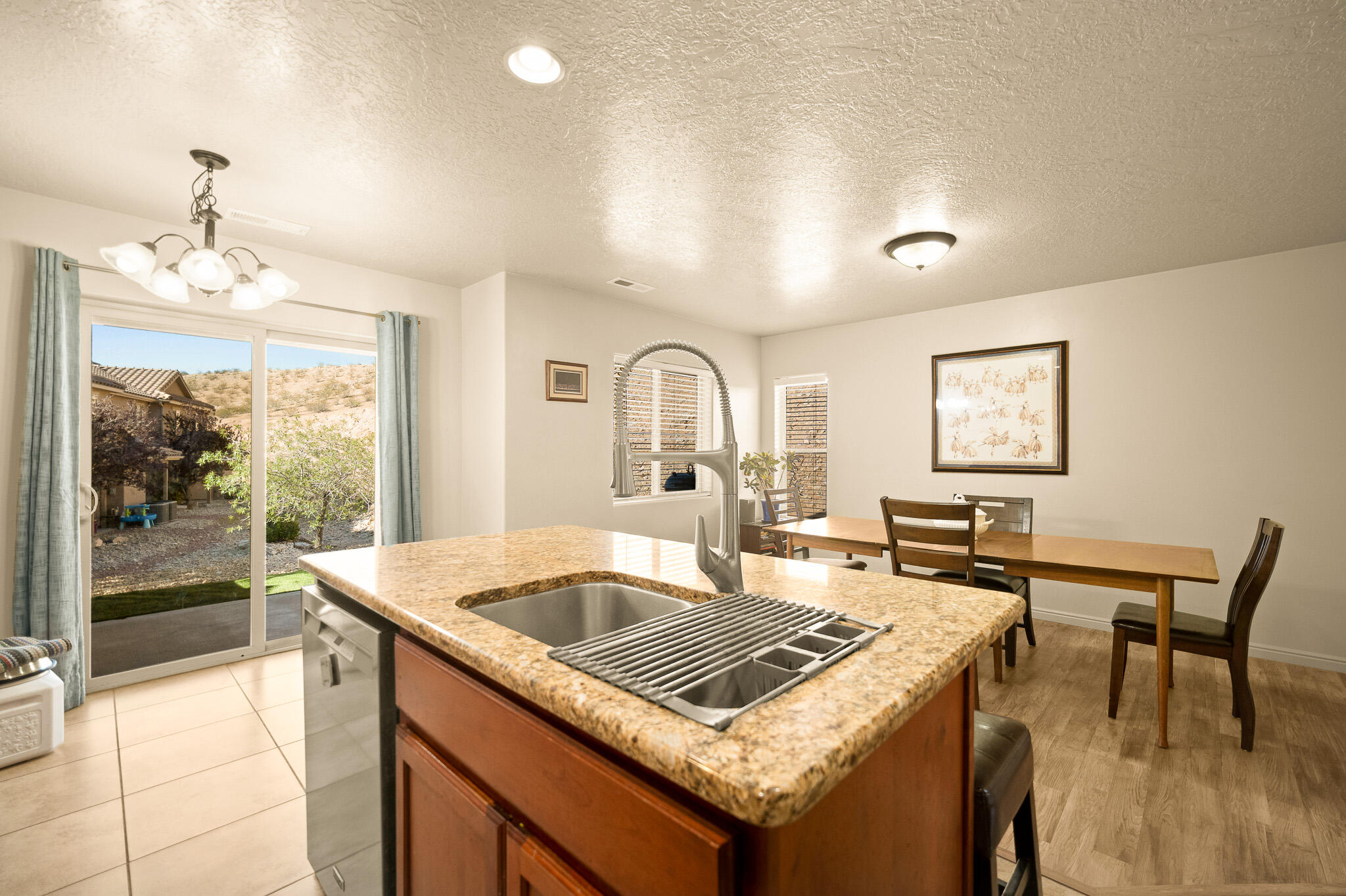 COTTAGES AT FOSSIL HILLS - Residential