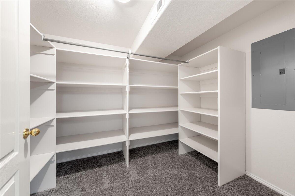 SHADOW MOUNTAIN - Residential