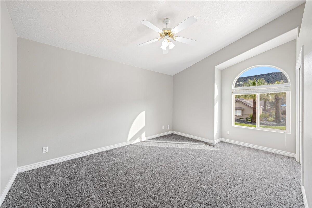 SHADOW MOUNTAIN - Residential