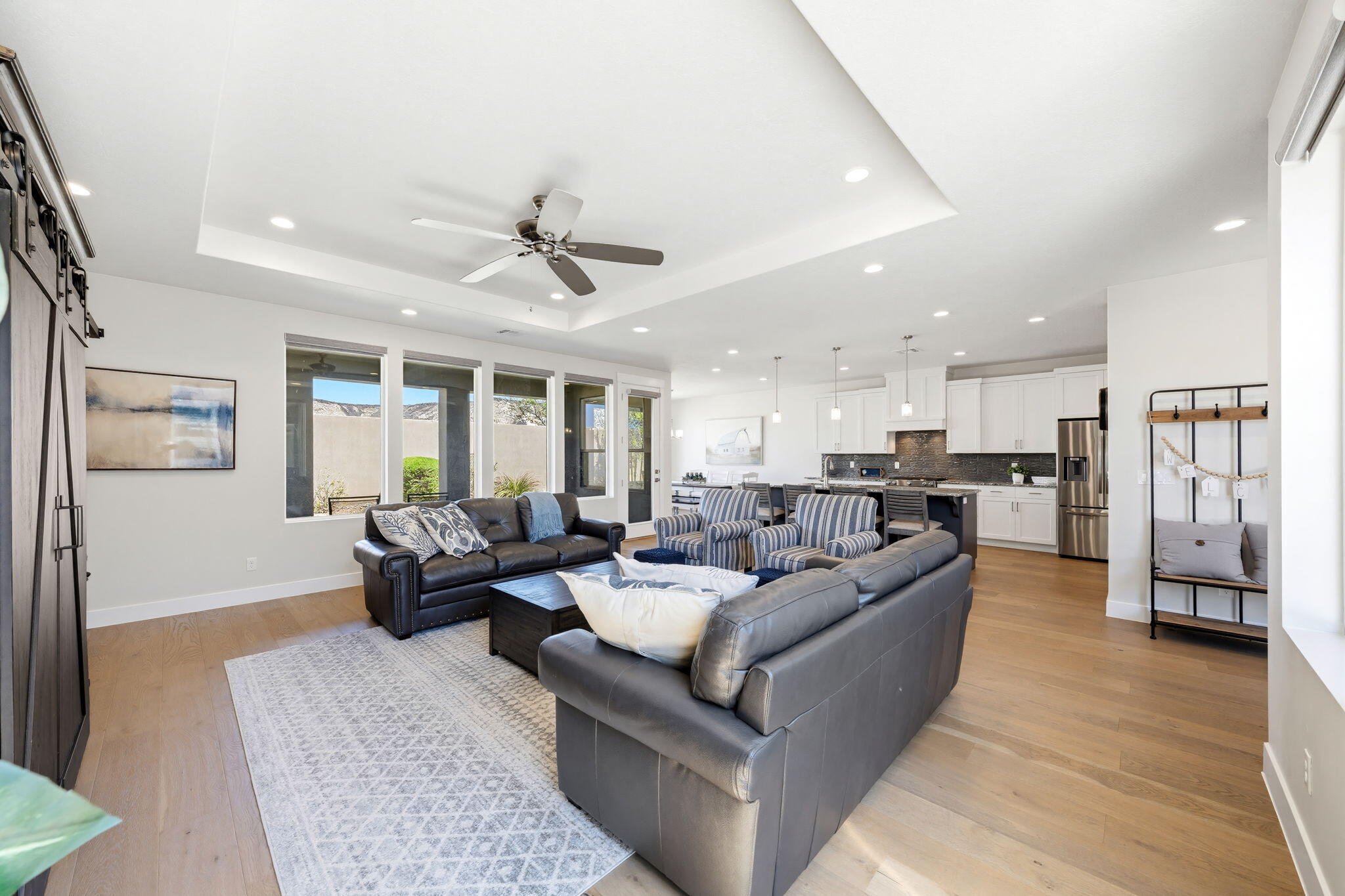 LEDGES OF ST GEORGE - Residential