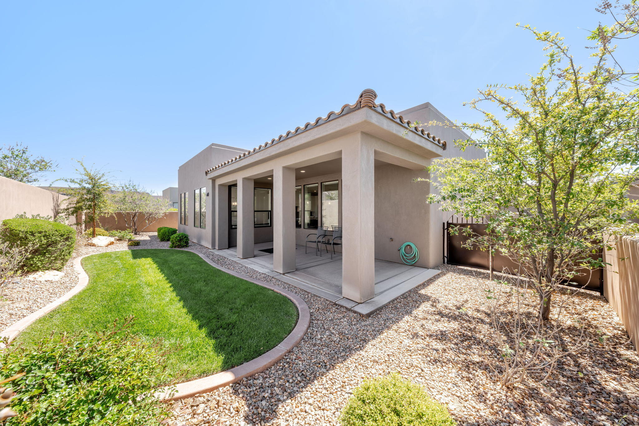 LEDGES OF ST GEORGE - Residential