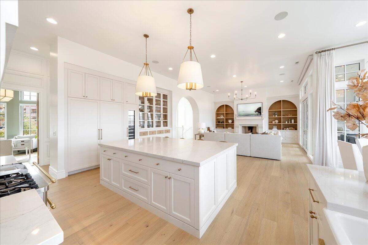 CASTLE ROCK - Residential