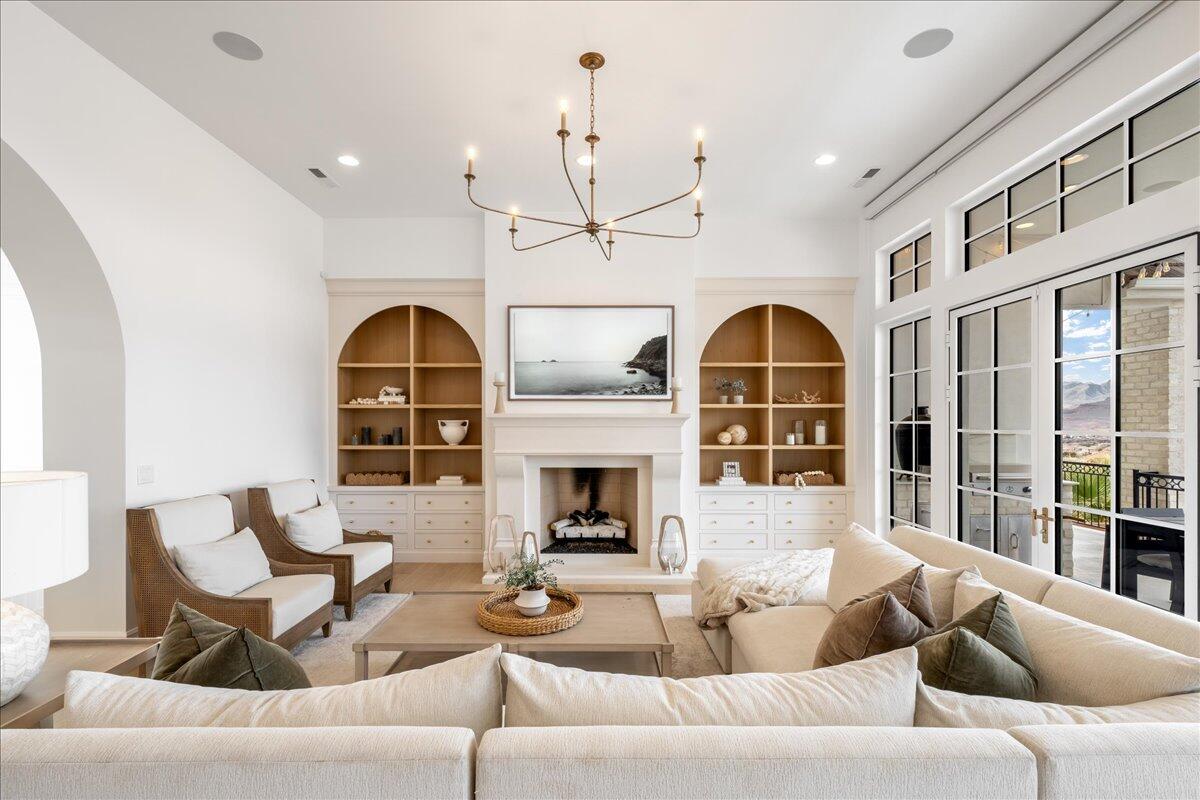 CASTLE ROCK - Residential