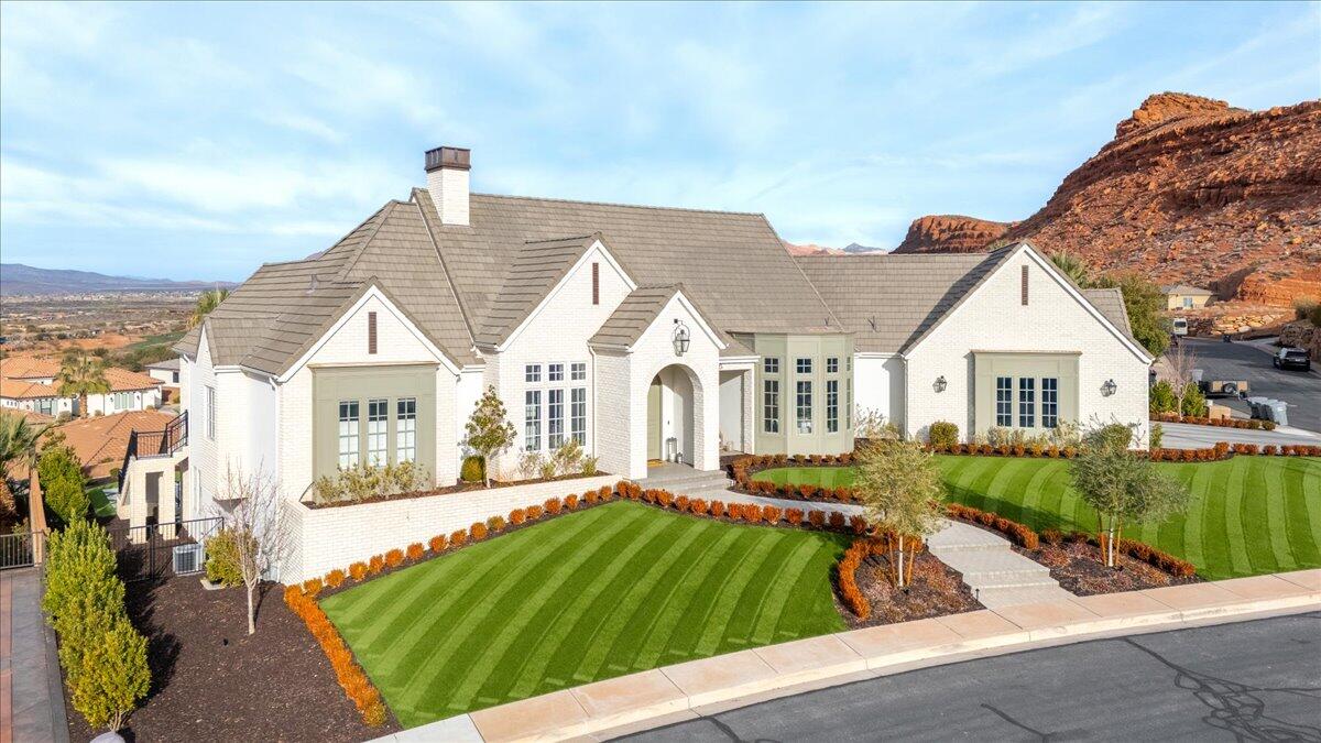 CASTLE ROCK - Residential