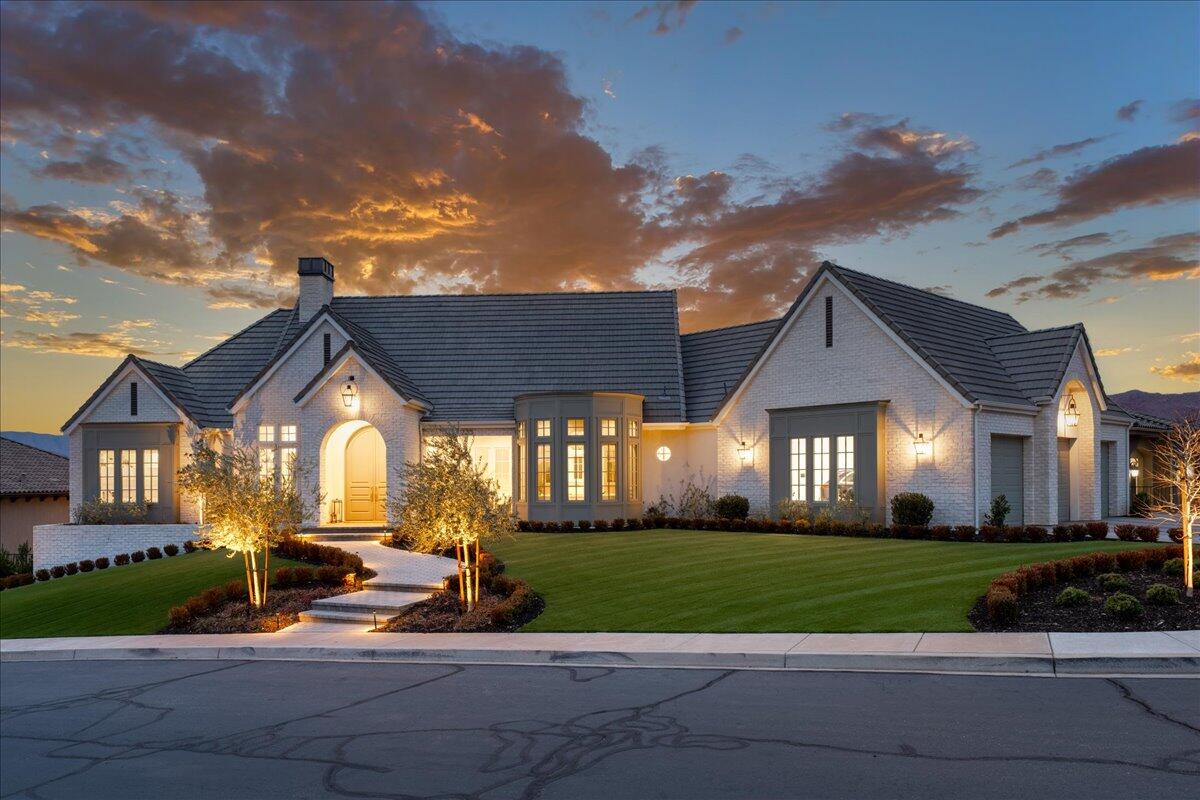 CASTLE ROCK - Residential