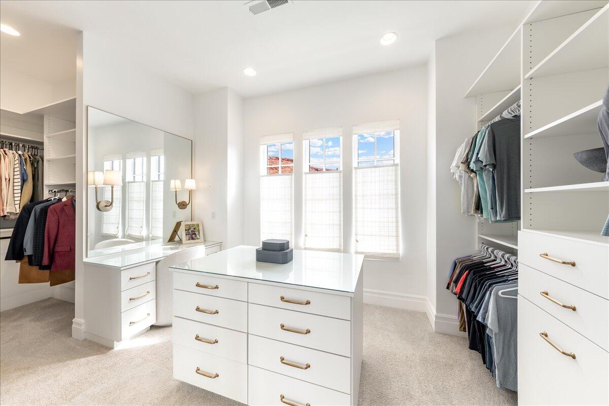 CASTLE ROCK - Residential