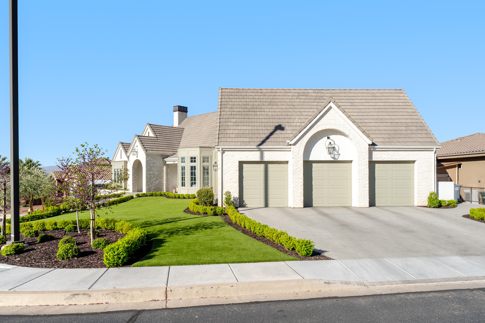 CASTLE ROCK - Residential