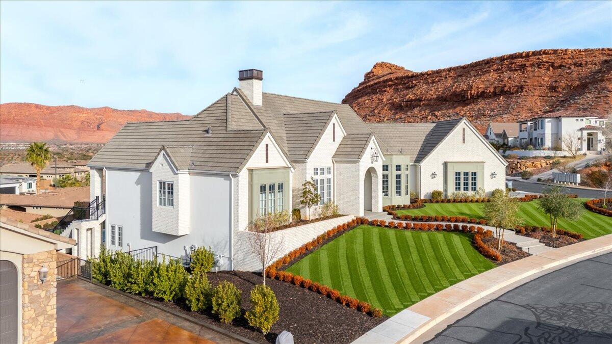 CASTLE ROCK - Residential