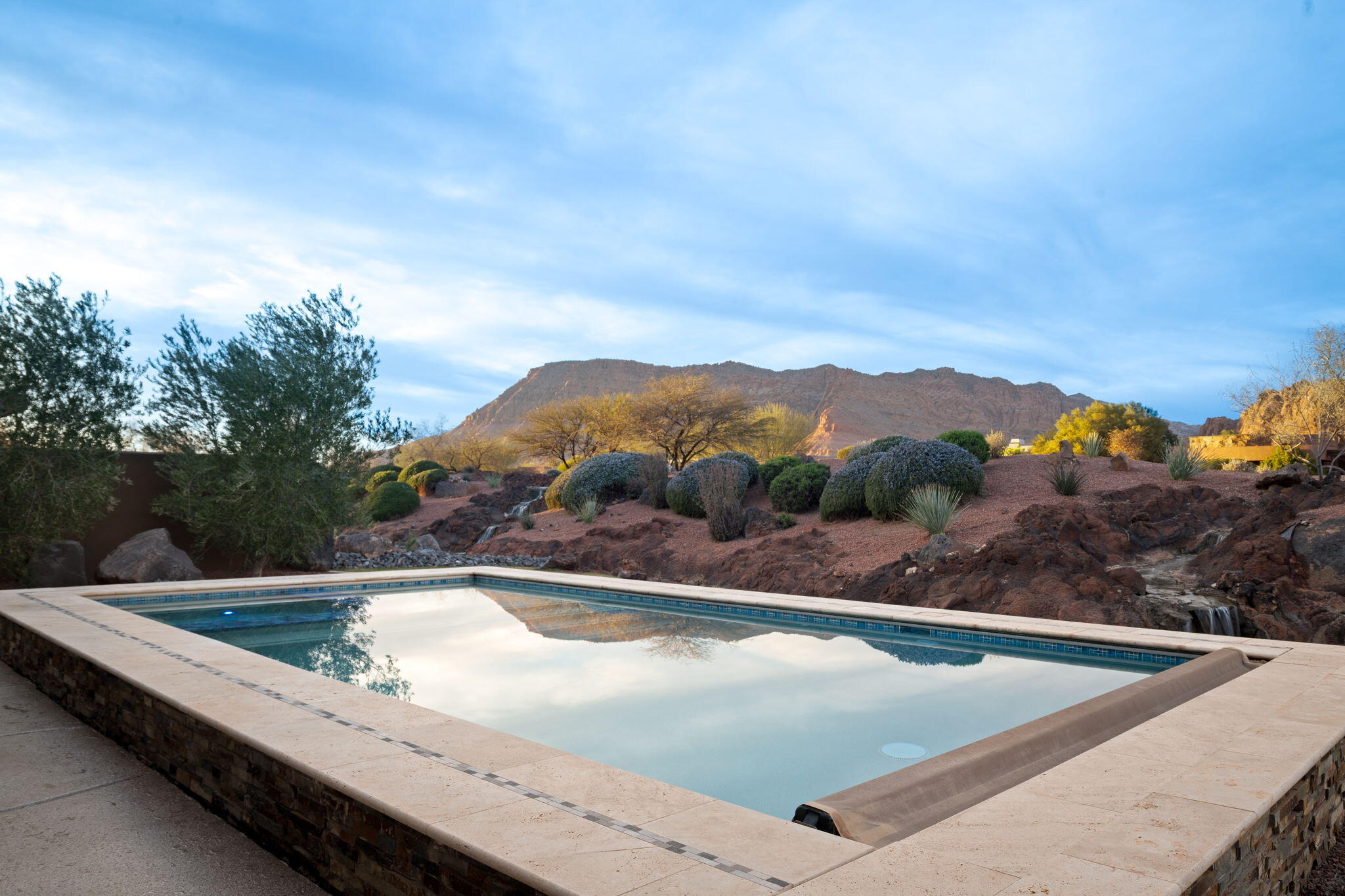 RESERVE OF ENTRADA SNOW CANYON PATIO HOMES - Residential