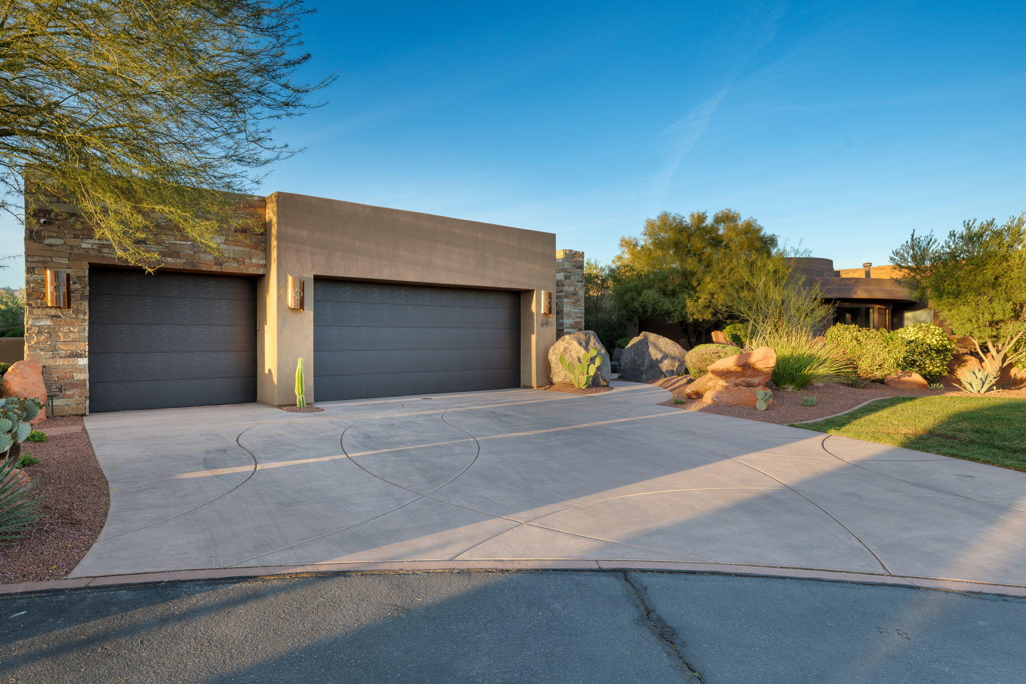 RESERVE OF ENTRADA SNOW CANYON PATIO HOMES - Residential