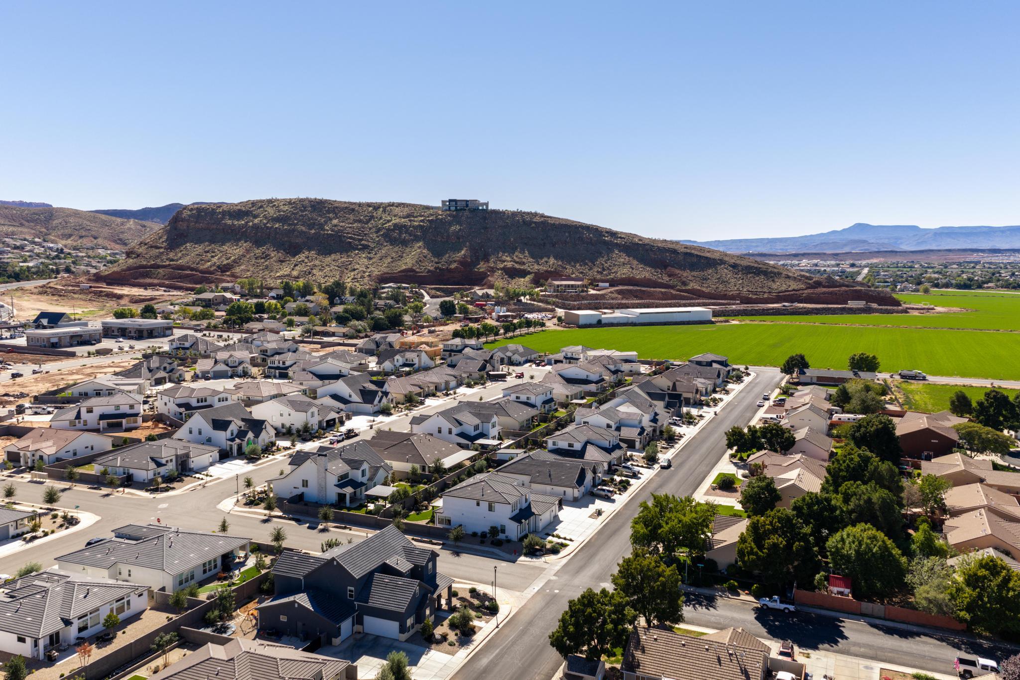 HERITAGE PLACE - Residential