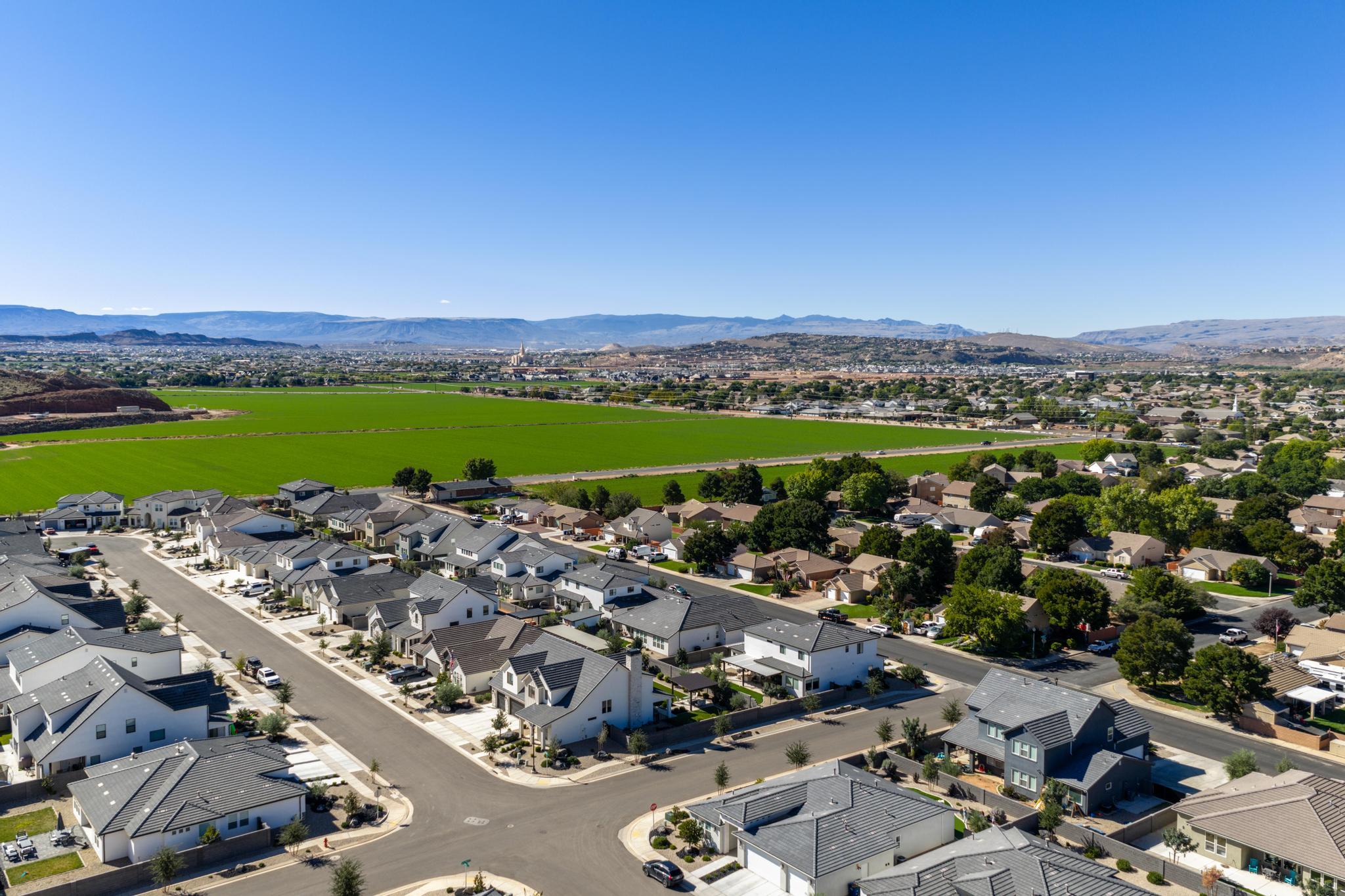 HERITAGE PLACE - Residential