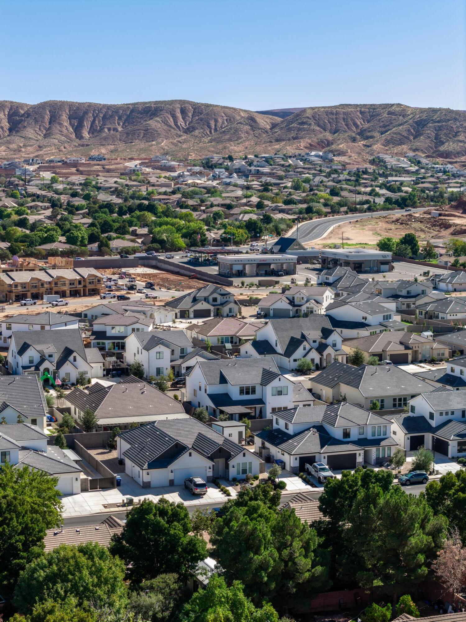 HERITAGE PLACE - Residential