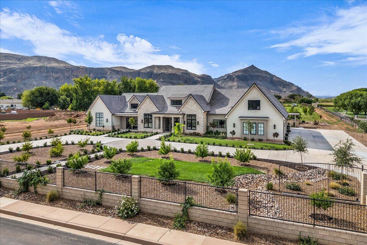 HURRICANE TOWNSITE - Residential