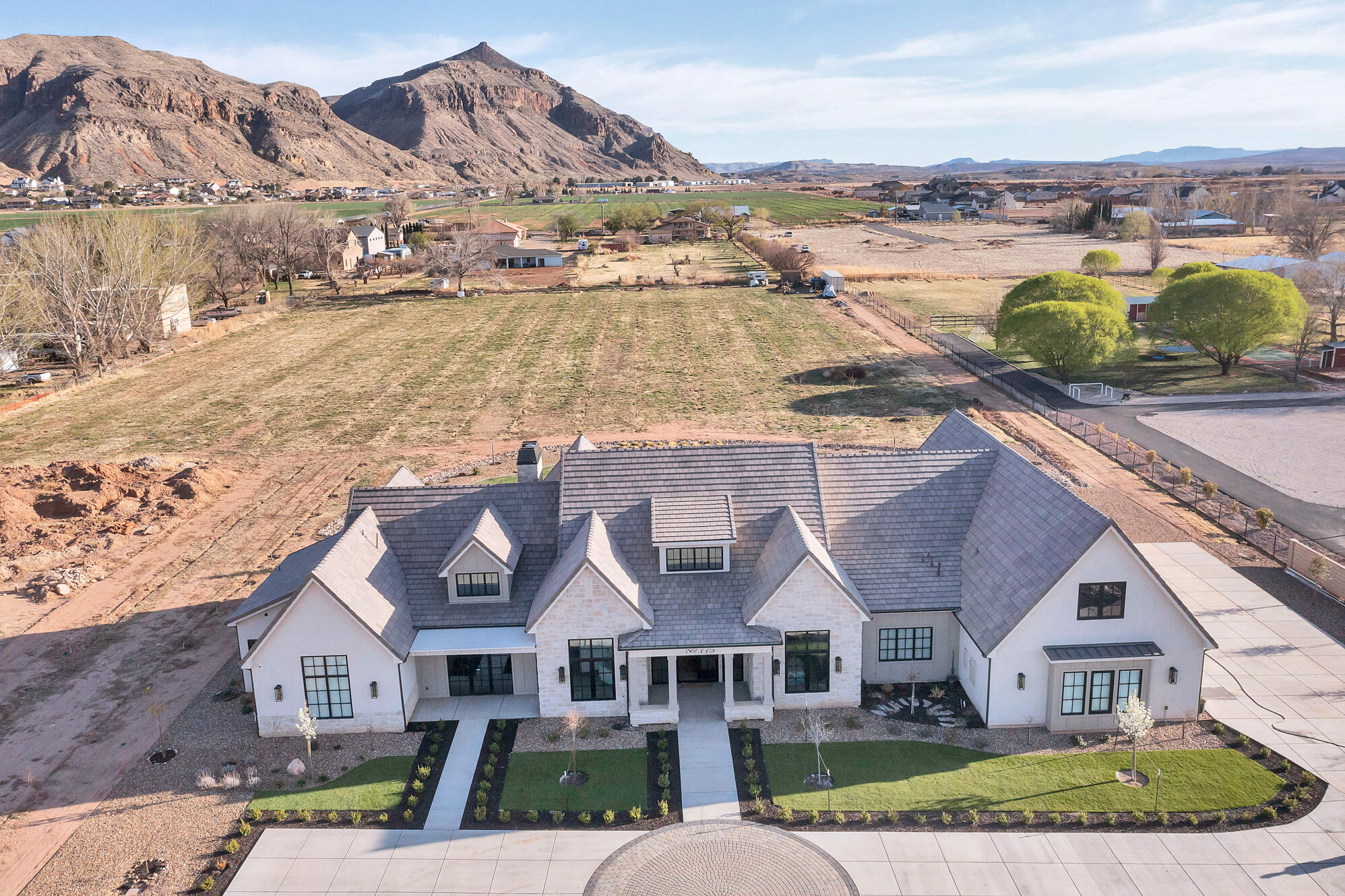 HURRICANE TOWNSITE - Residential