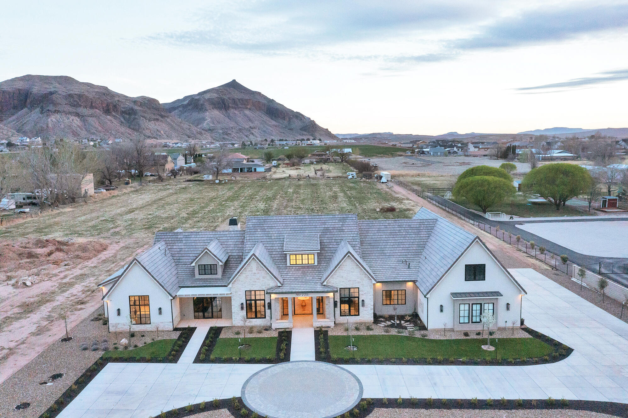 HURRICANE TOWNSITE - Residential