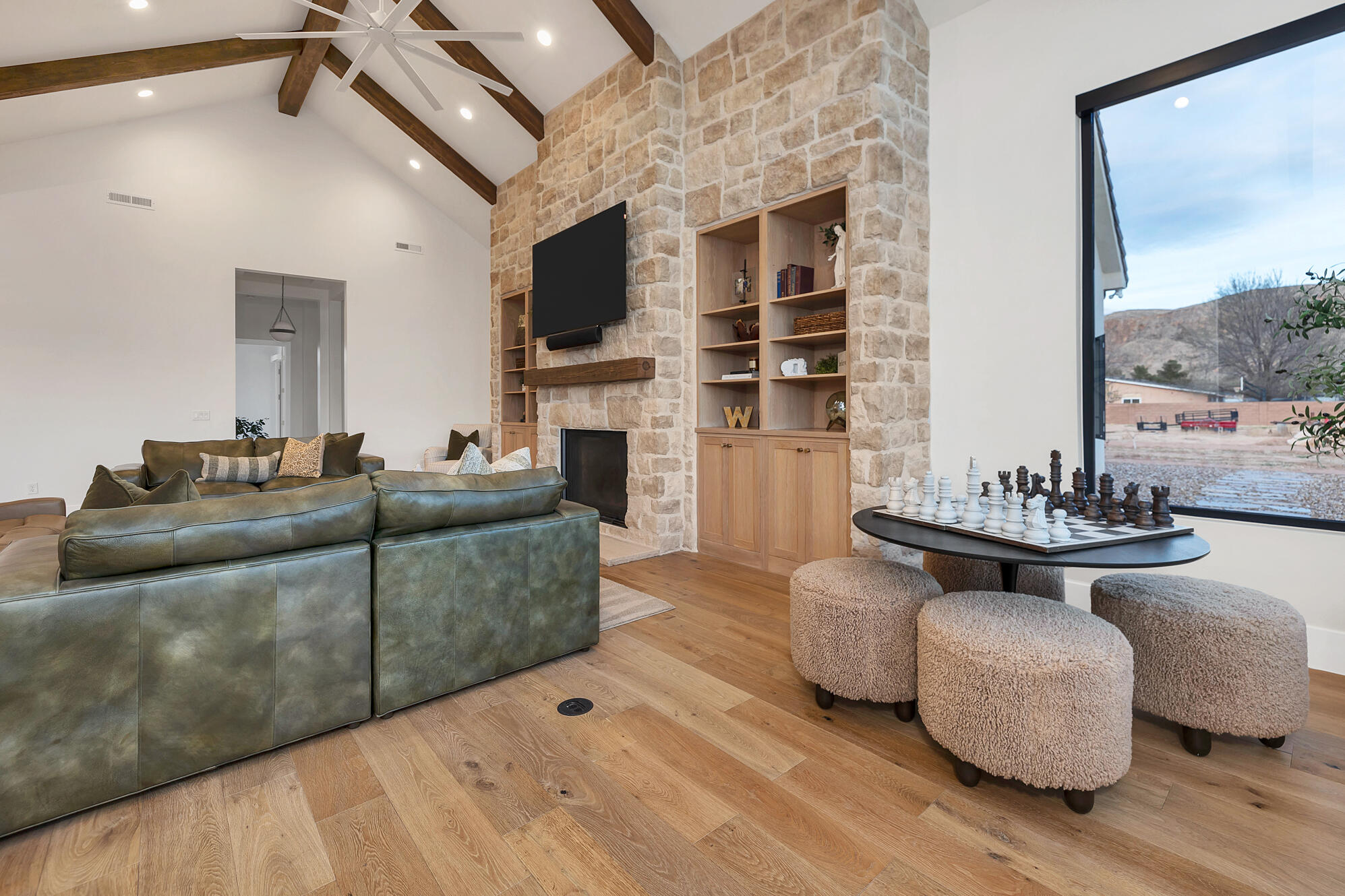 HURRICANE TOWNSITE - Residential