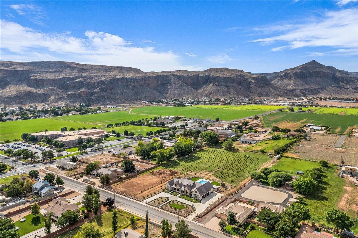 HURRICANE TOWNSITE - Residential