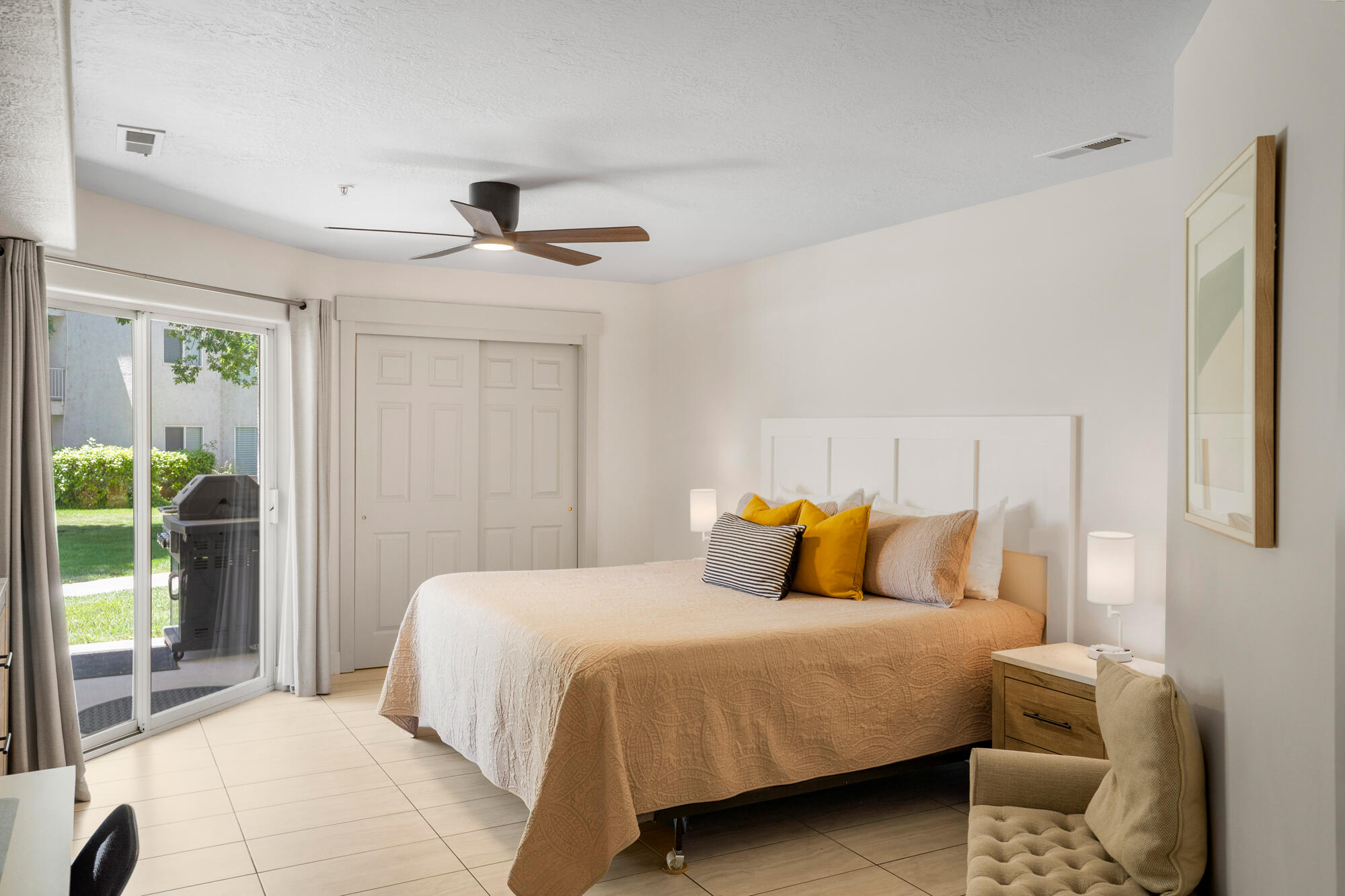 LAS PALMAS RESORT CONDOS - Residential