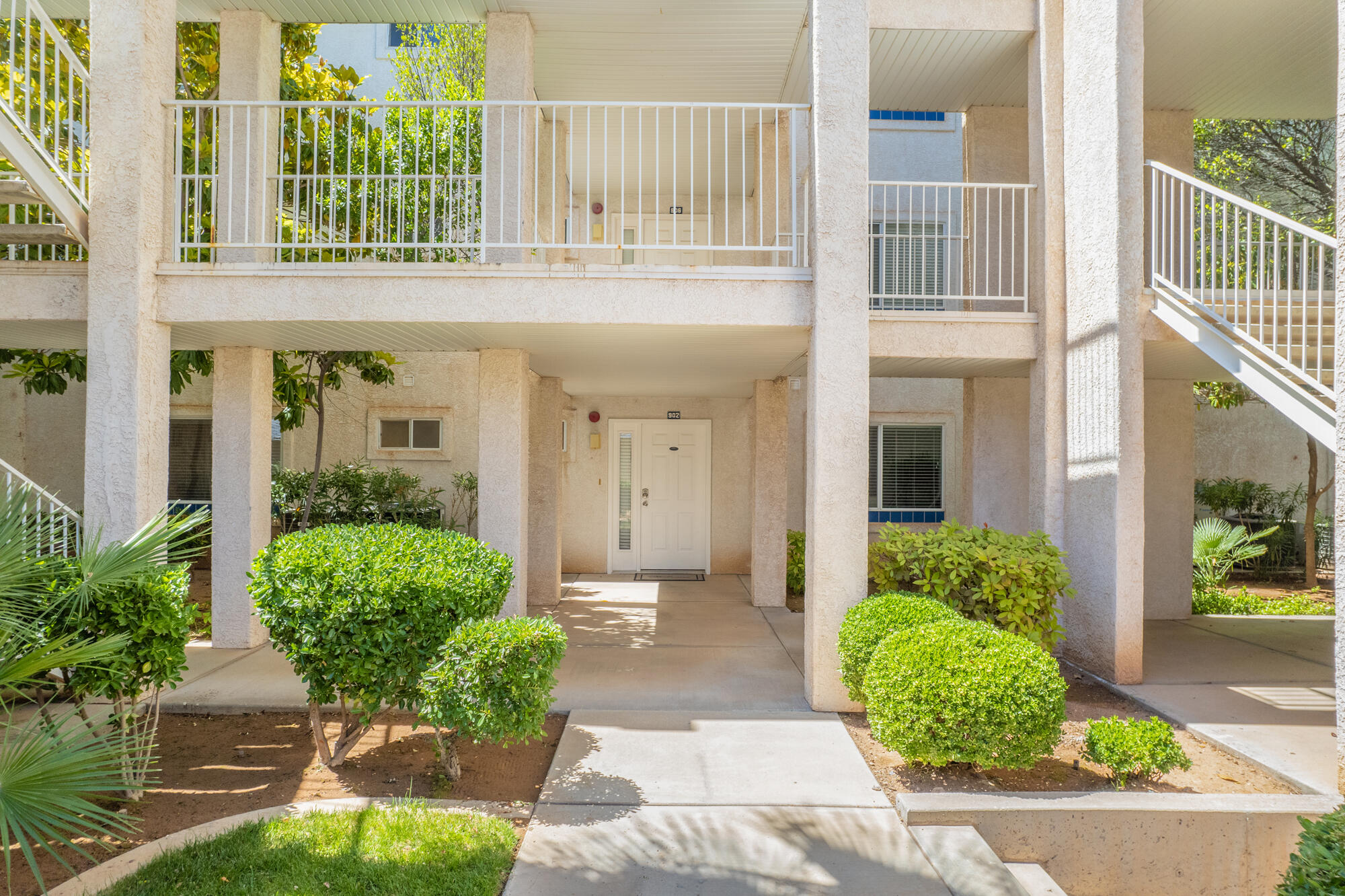 LAS PALMAS RESORT CONDOS - Residential