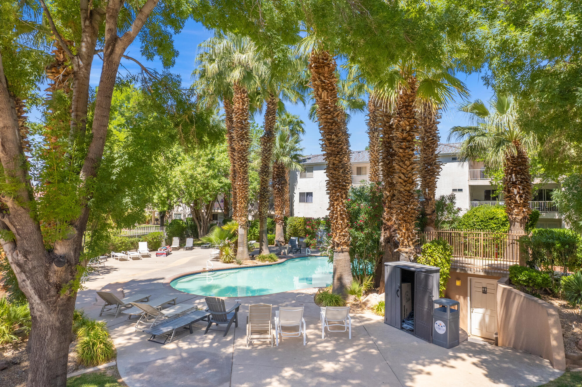LAS PALMAS RESORT CONDOS - Residential