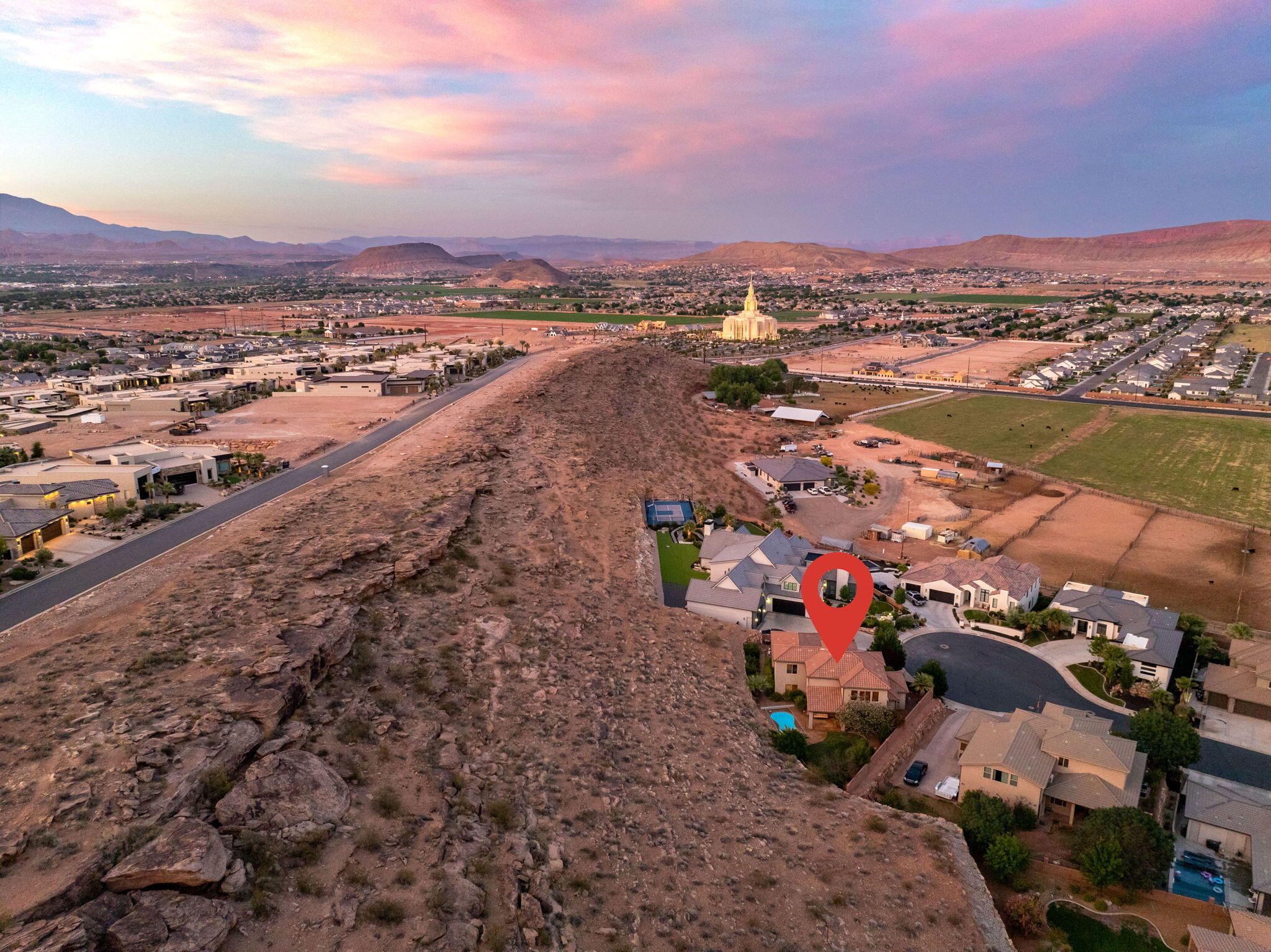 SERENITY COVE - Residential