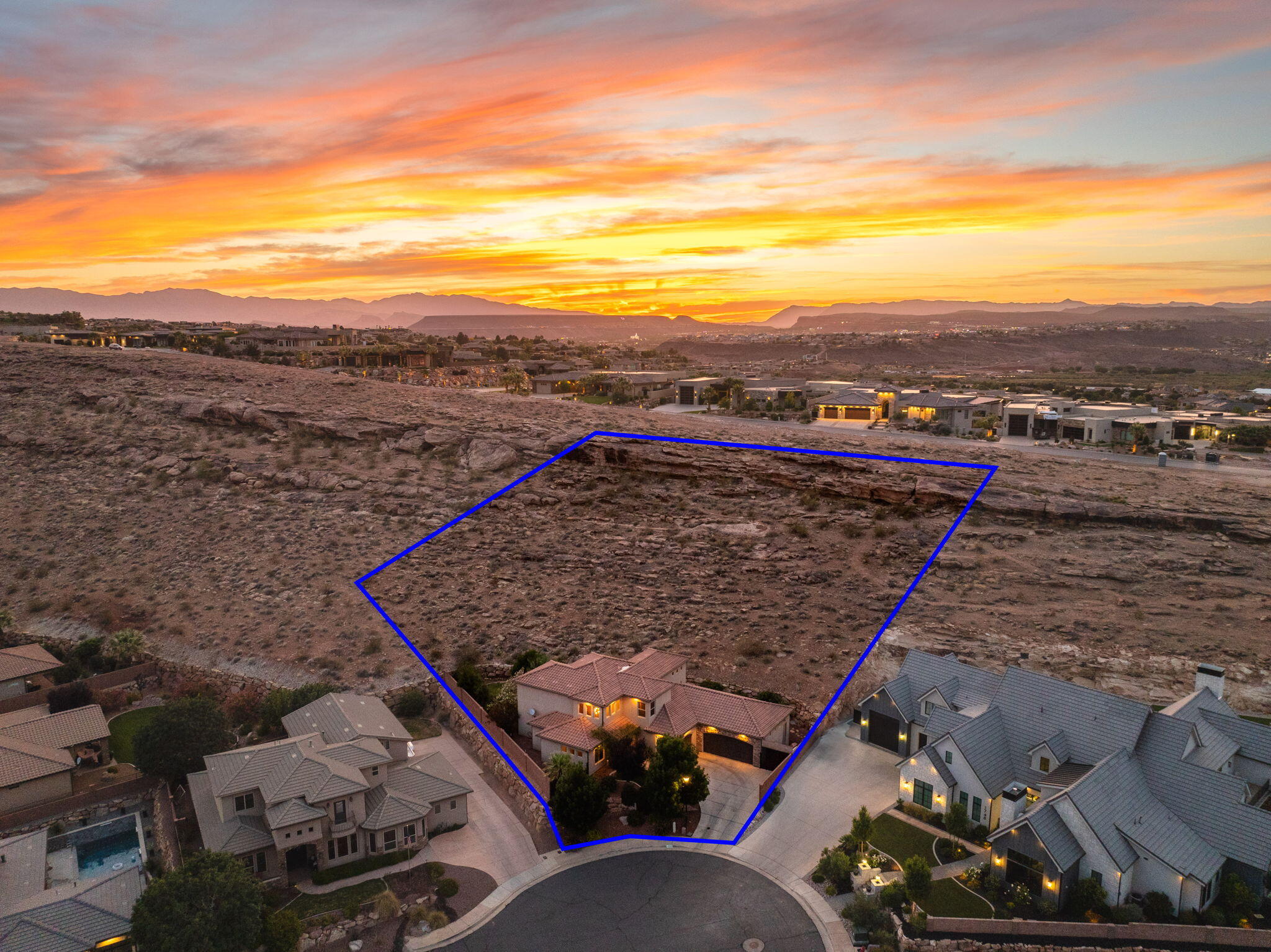 SERENITY COVE - Residential