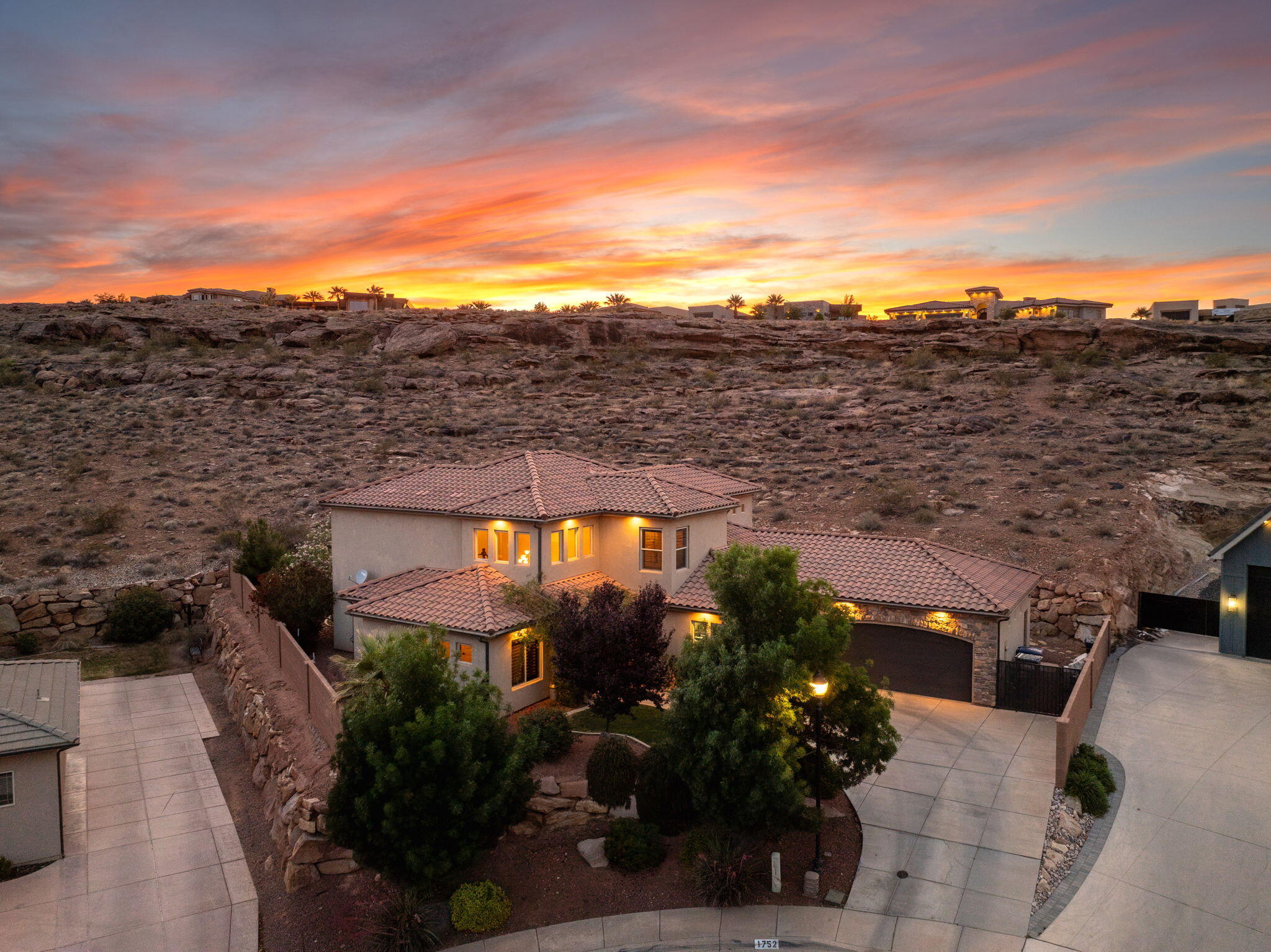 SERENITY COVE - Residential