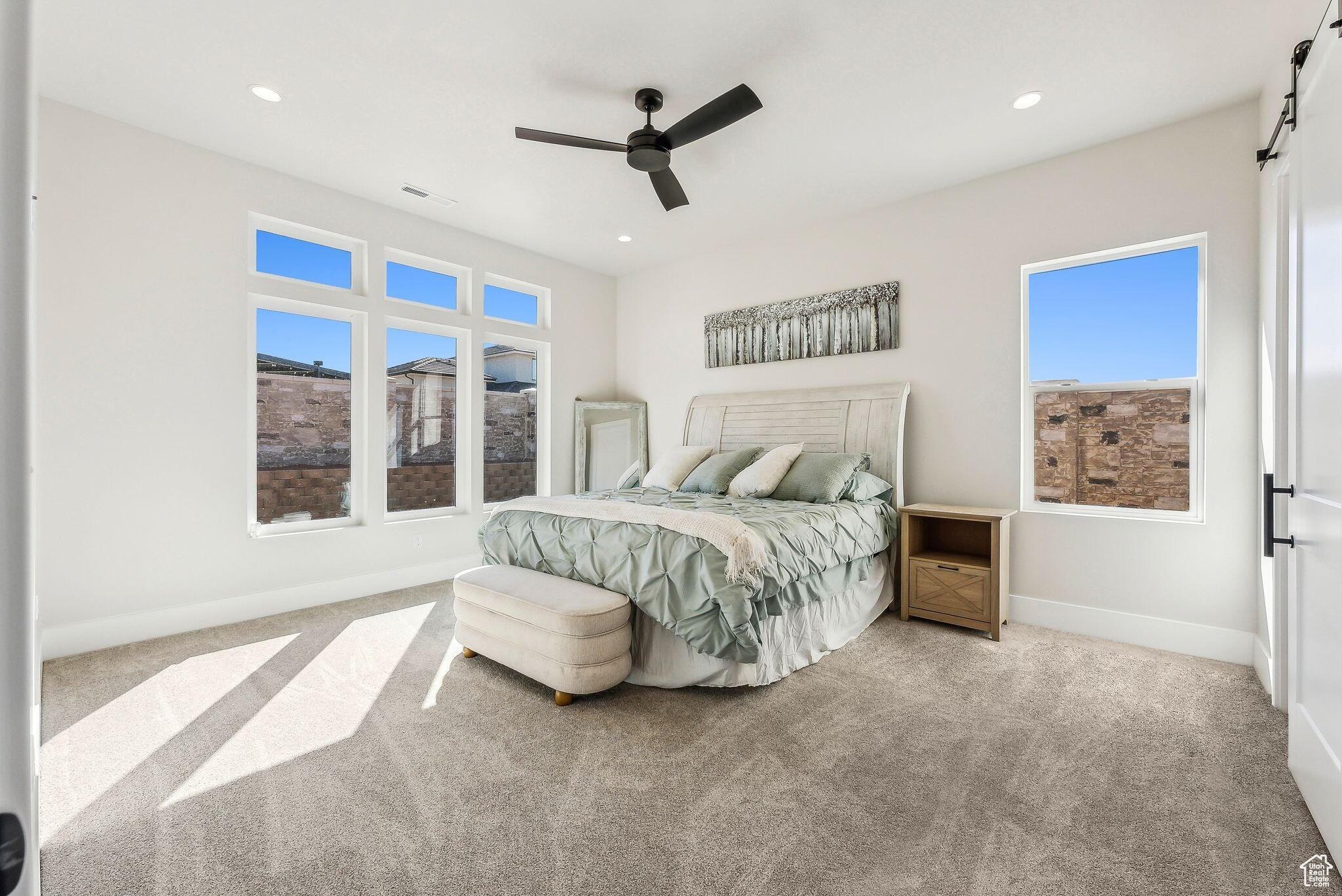 HAWKEYE POINTE SUB - Residential