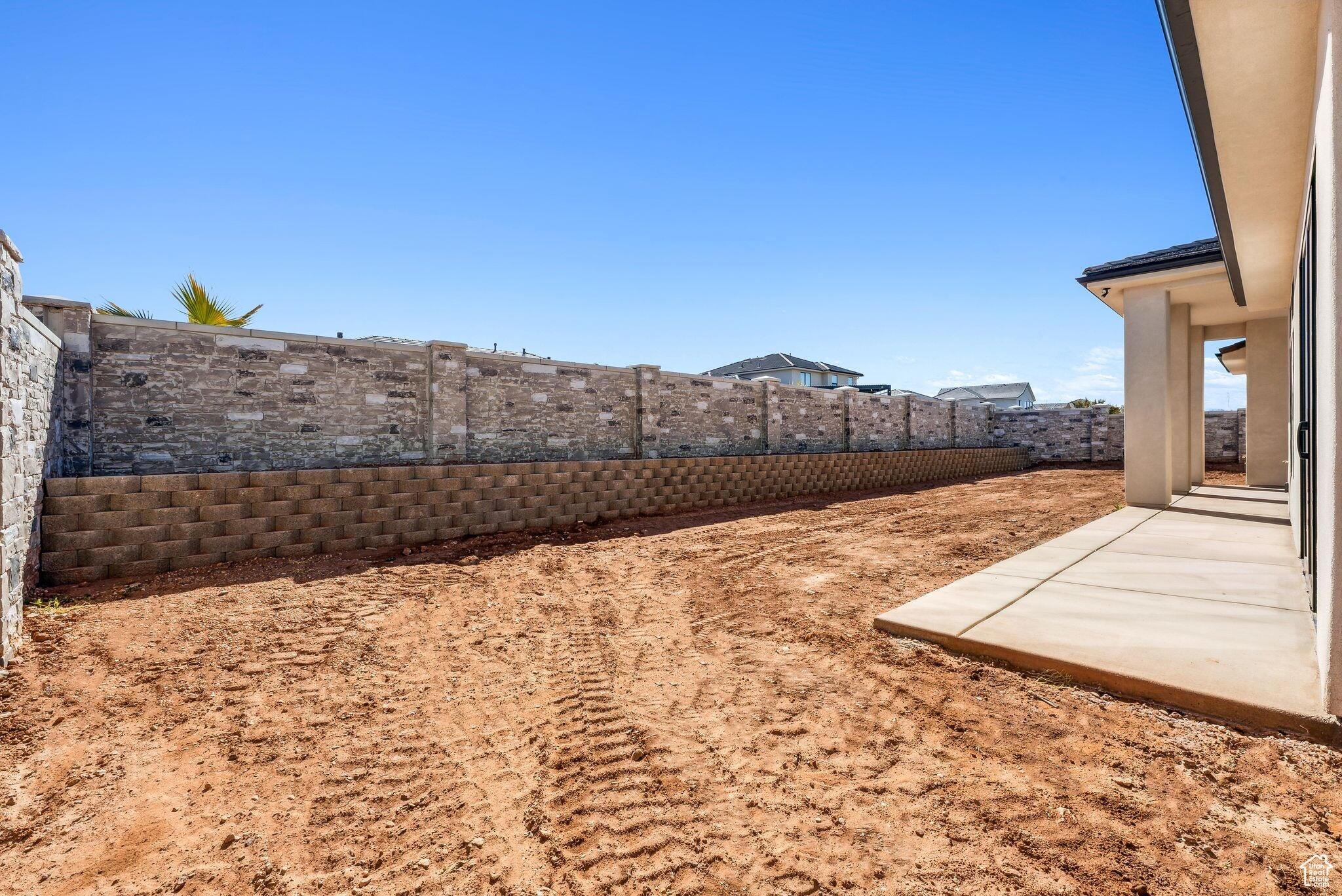 HAWKEYE POINTE SUB - Residential