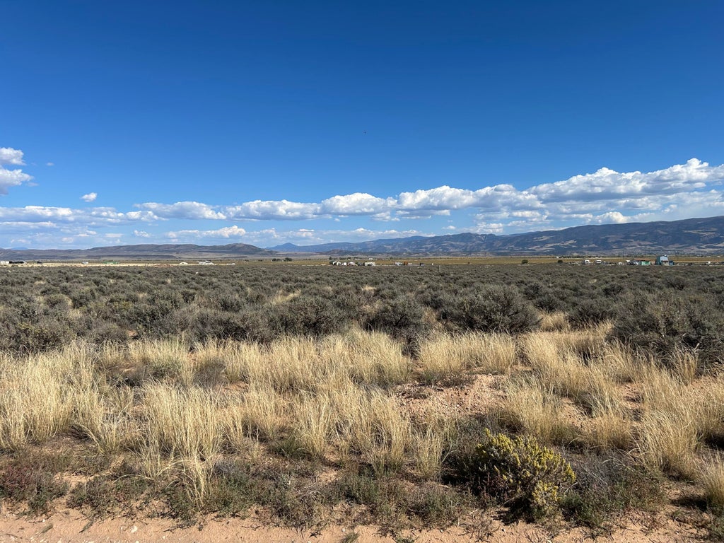 Photo of 7232 N 3850 W, Cedar City, UT 84721 (MLS # 26-276974)