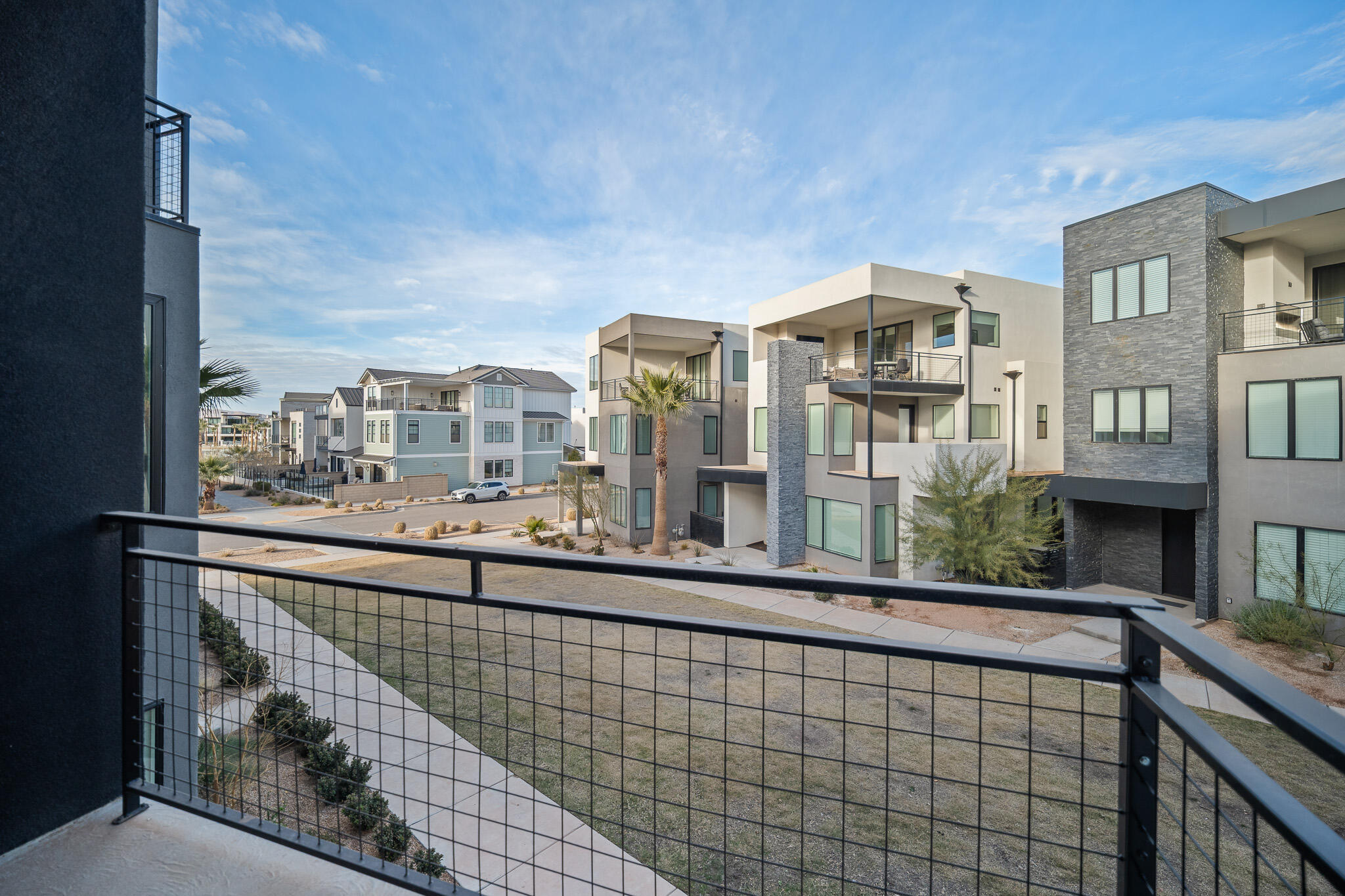 DESERT COLOR RESORT - Residential