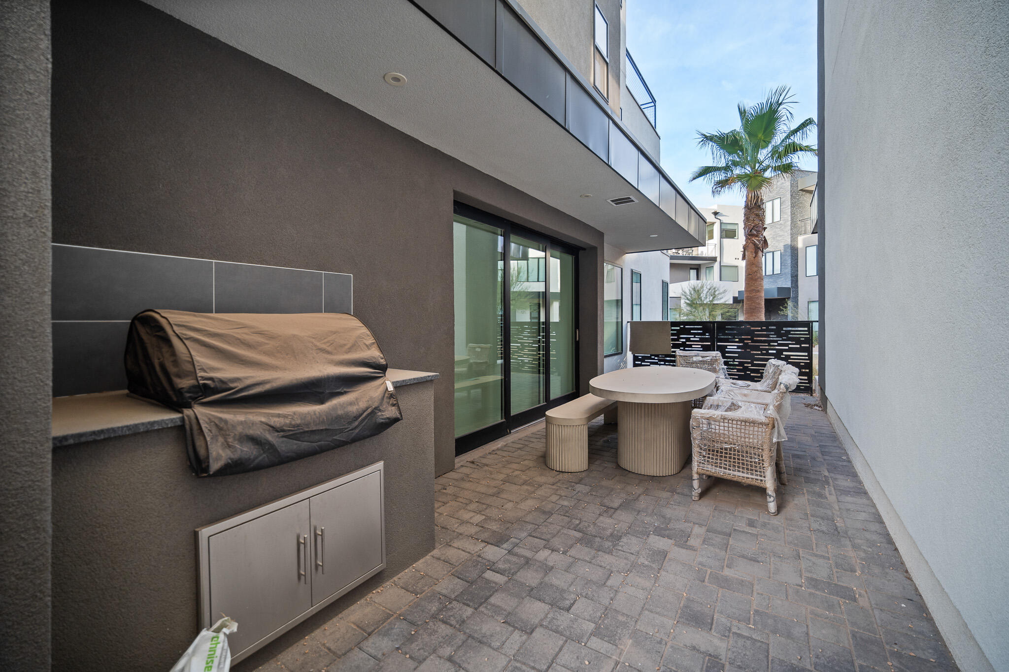 DESERT COLOR RESORT - Residential