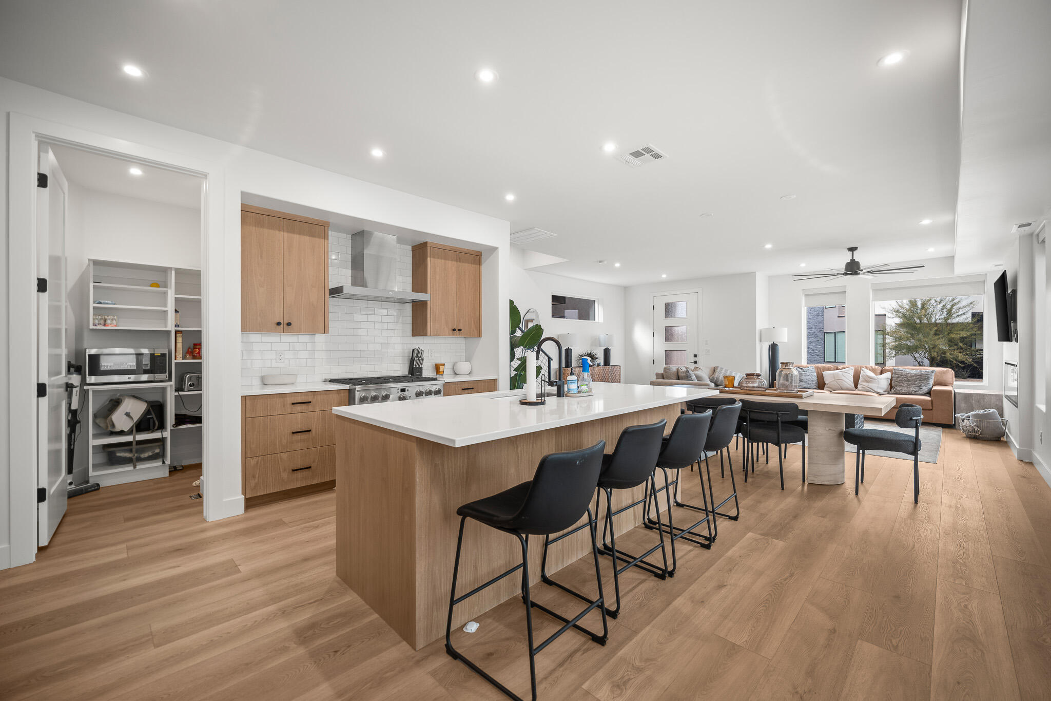 DESERT COLOR RESORT - Residential