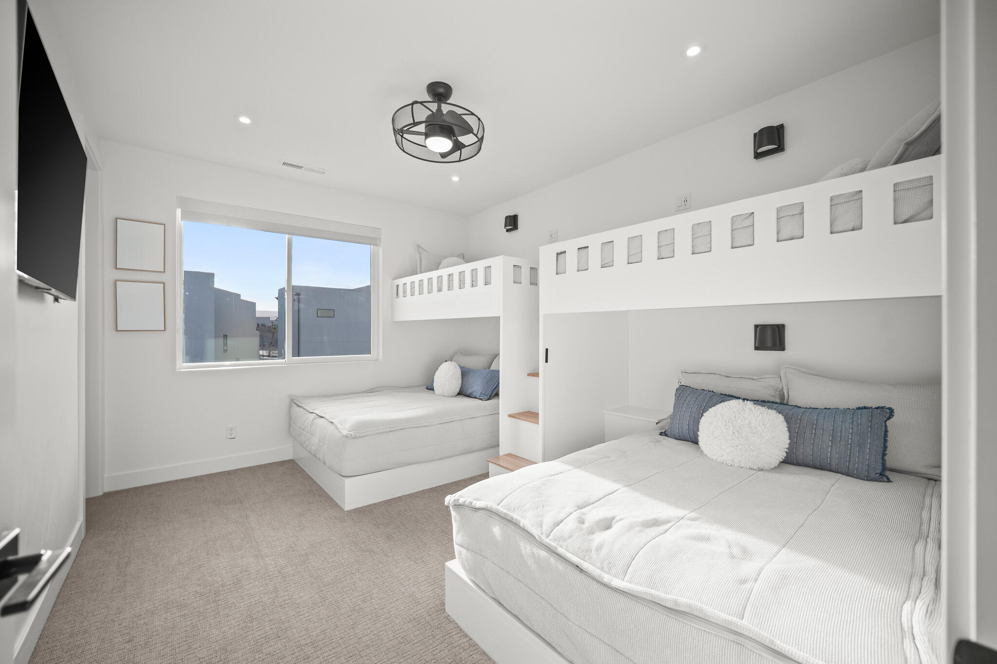 DESERT COLOR RESORT - Residential